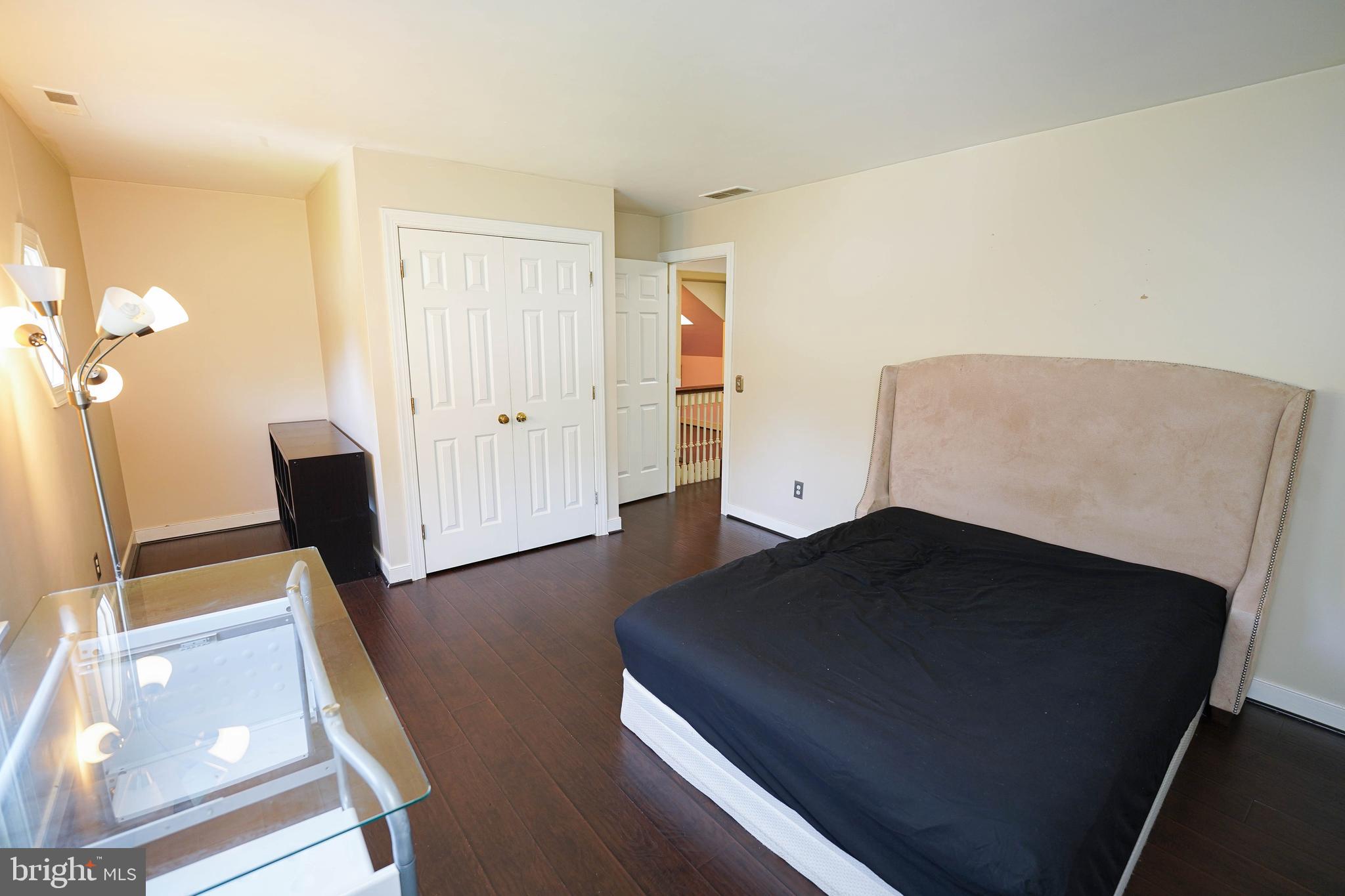 BRAFFERTON - Residential