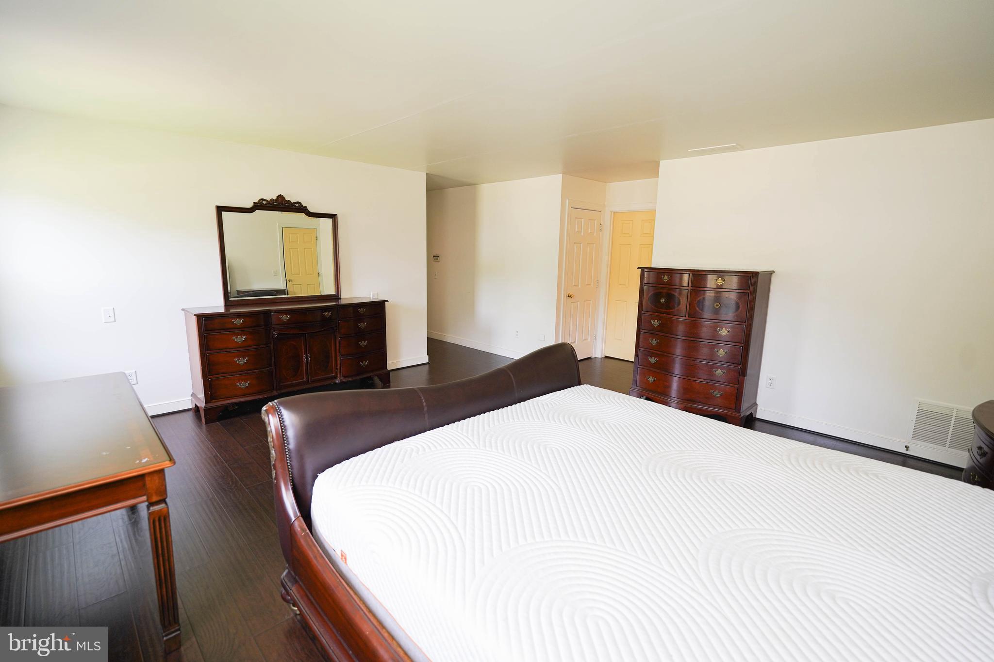 BRAFFERTON - Residential