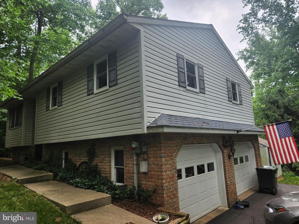 Photo of 1535 Furnace Hill Road, Stevens, PA 17578 (MLS # PALA2052662)