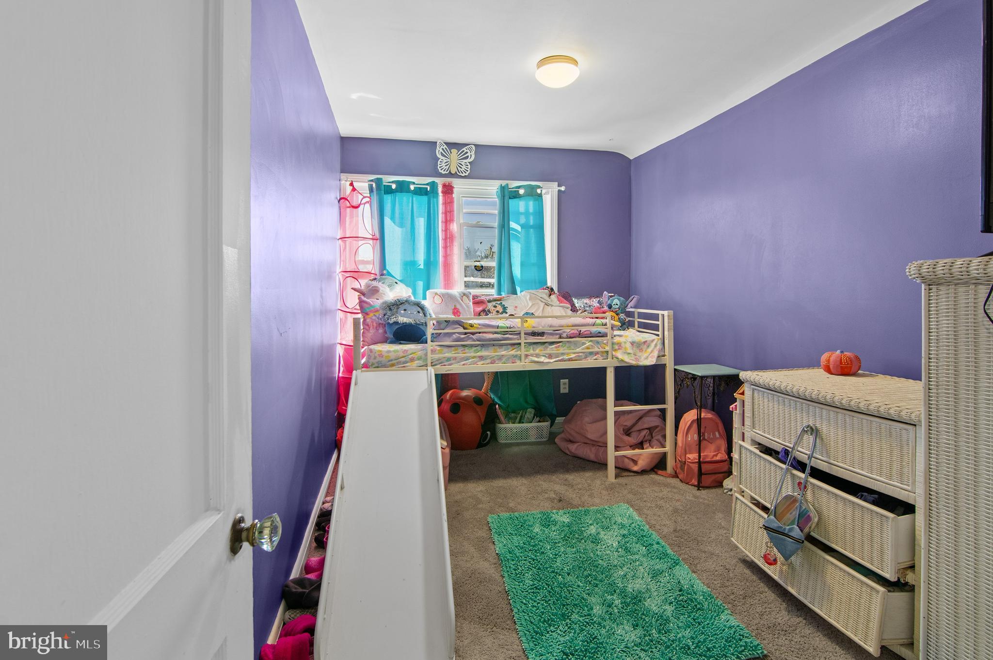 MERRITT HOMES - Residential