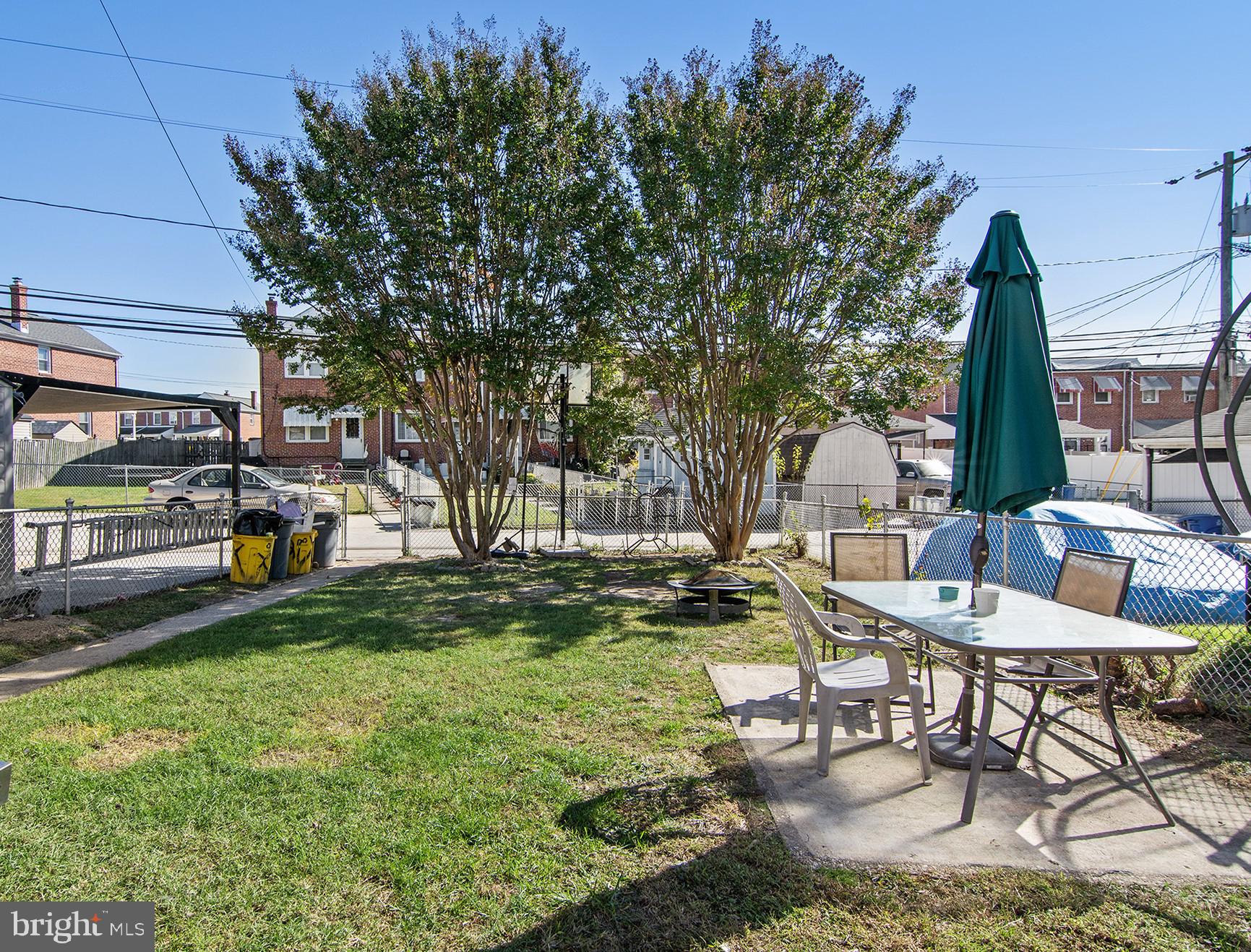 MERRITT HOMES - Residential