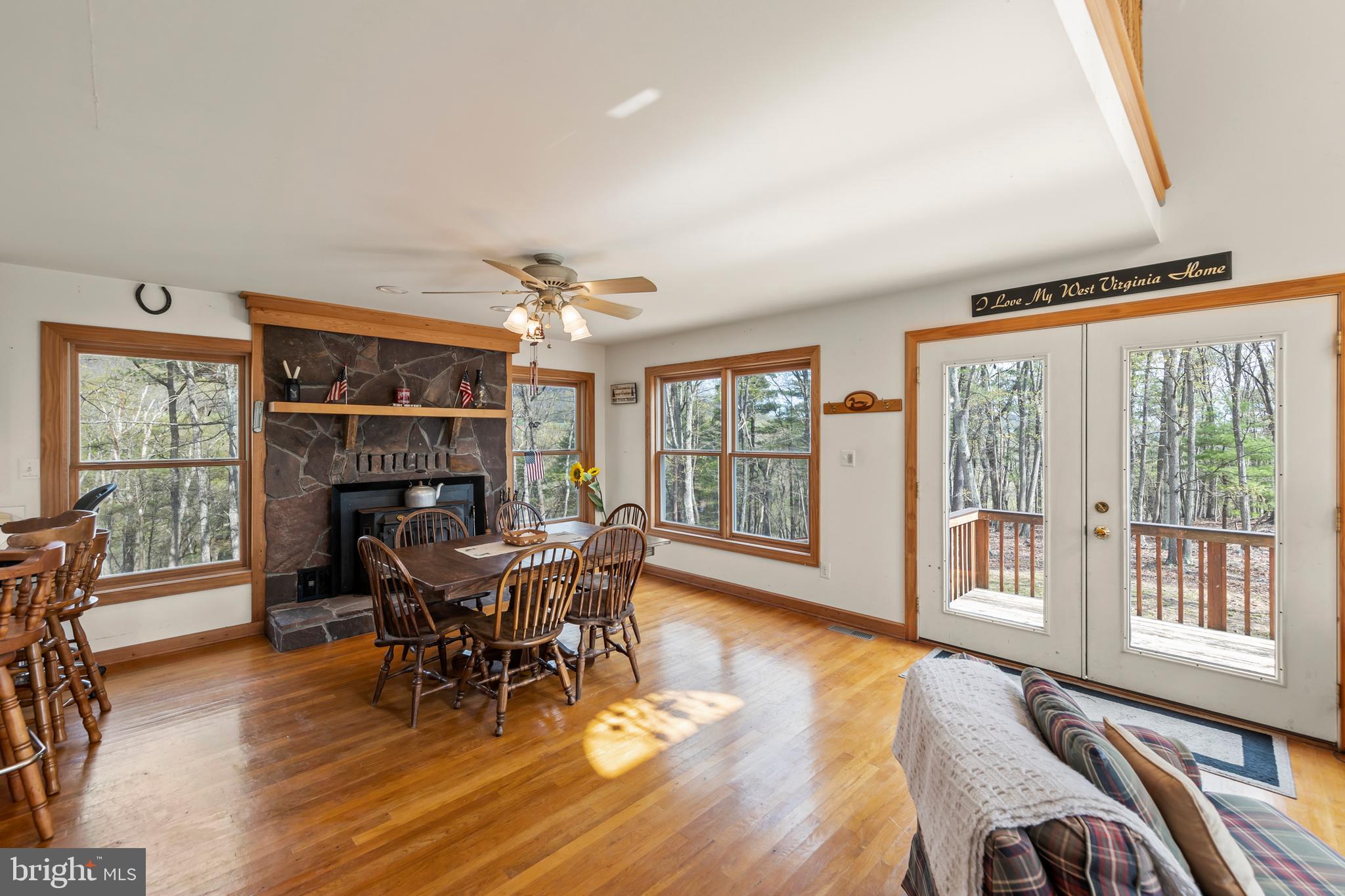 EAGLE BAY PROPERTIES - Residential