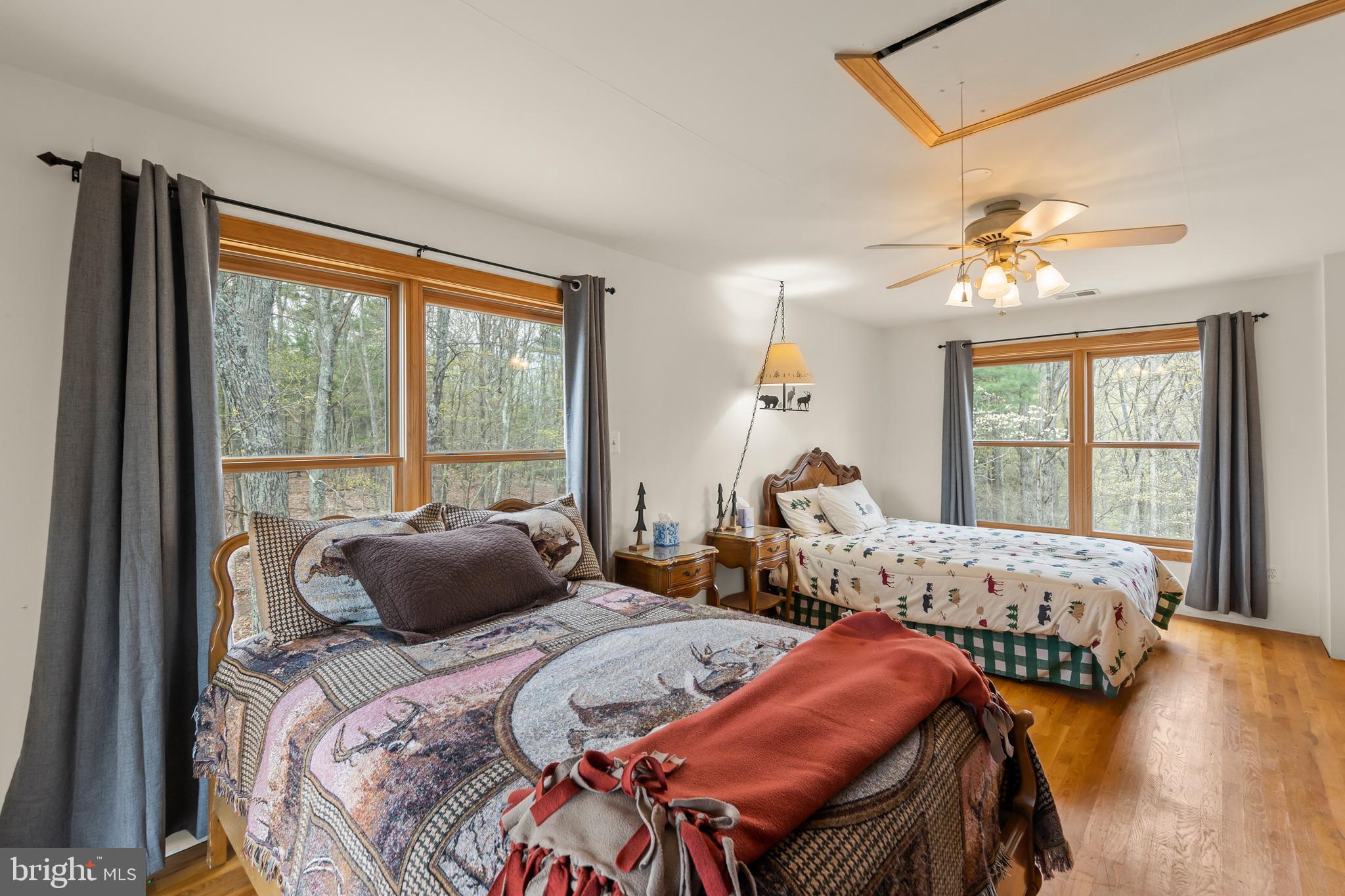 EAGLE BAY PROPERTIES - Residential