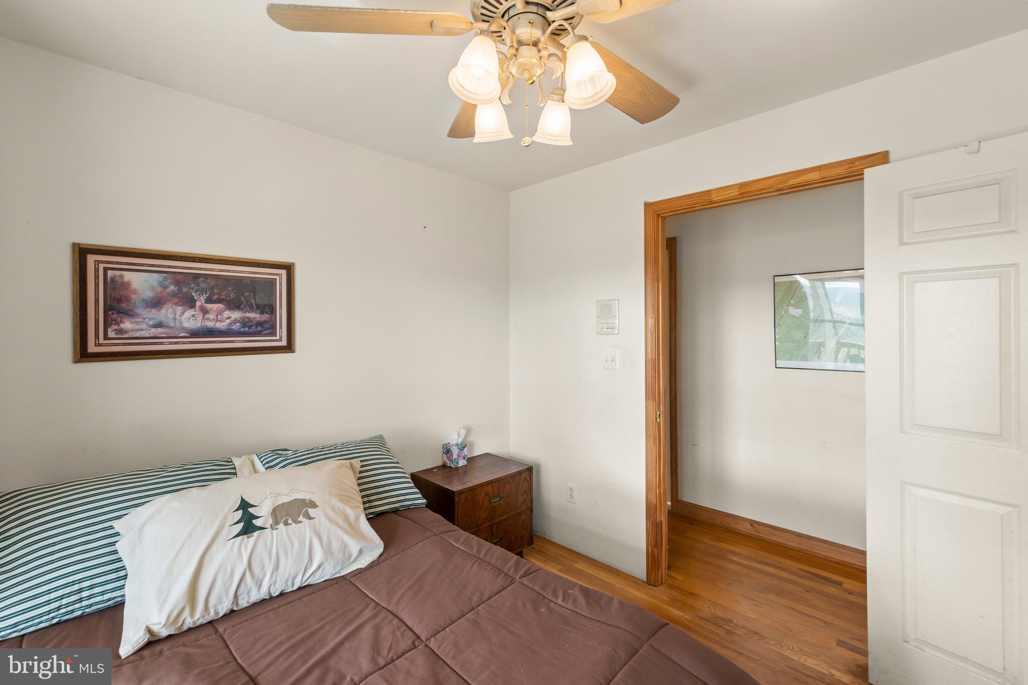 EAGLE BAY PROPERTIES - Residential