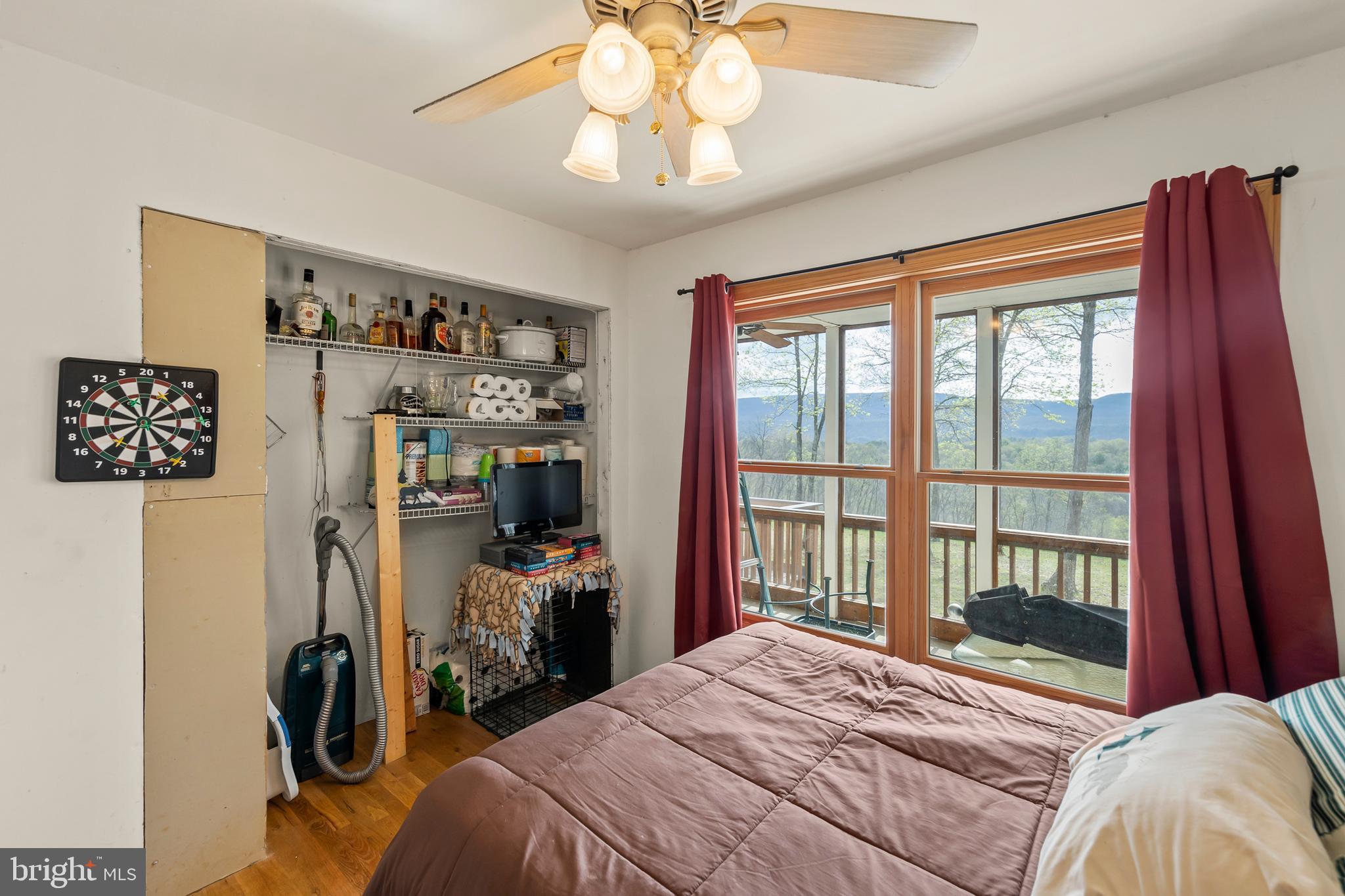 EAGLE BAY PROPERTIES - Residential