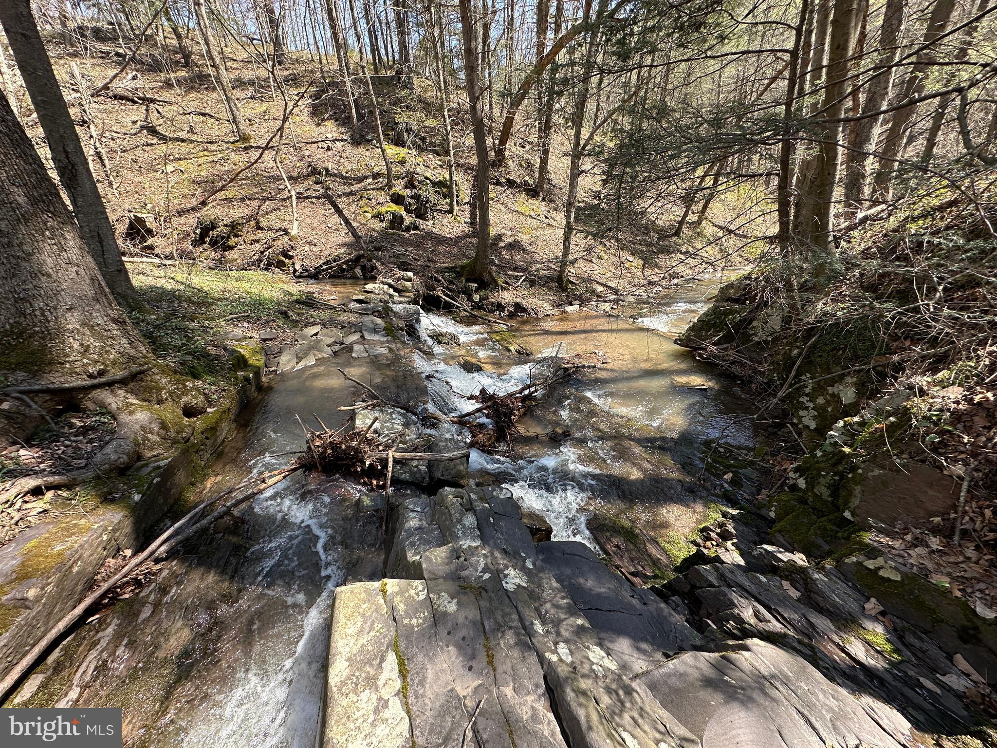 EAGLE BAY PROPERTIES - Residential