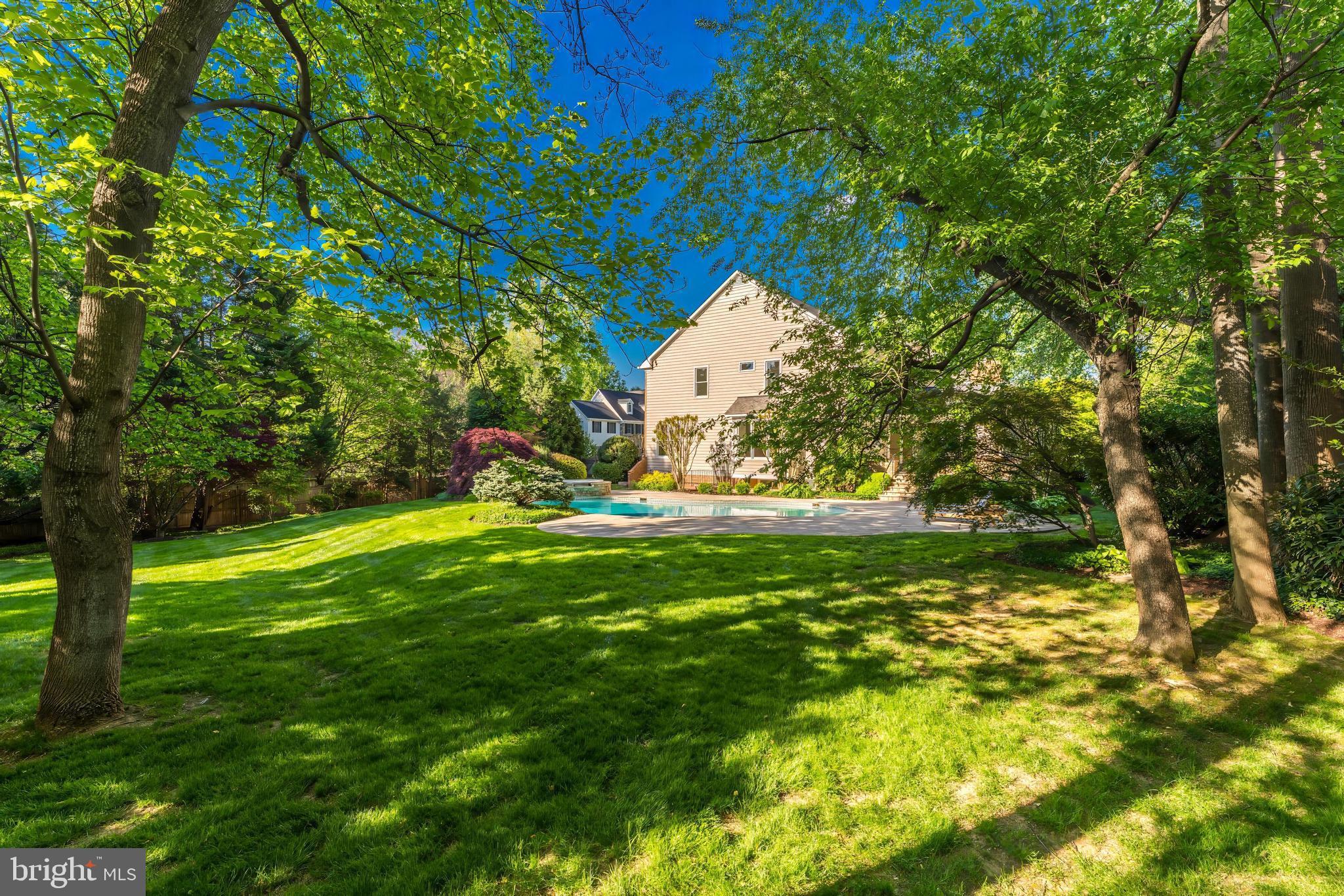 6915 SAINT ALBANS ROAD