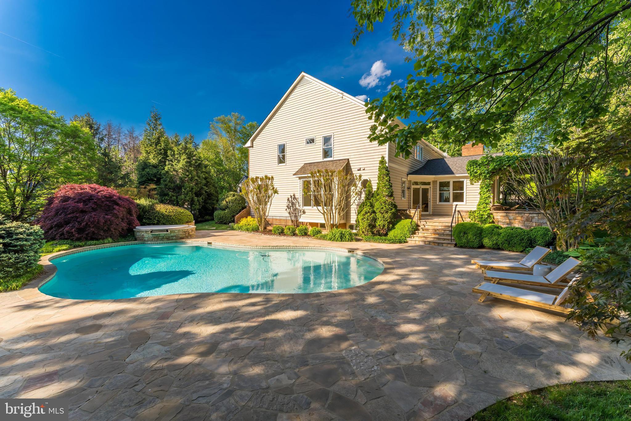 BEVERLY MANOR - Residential
