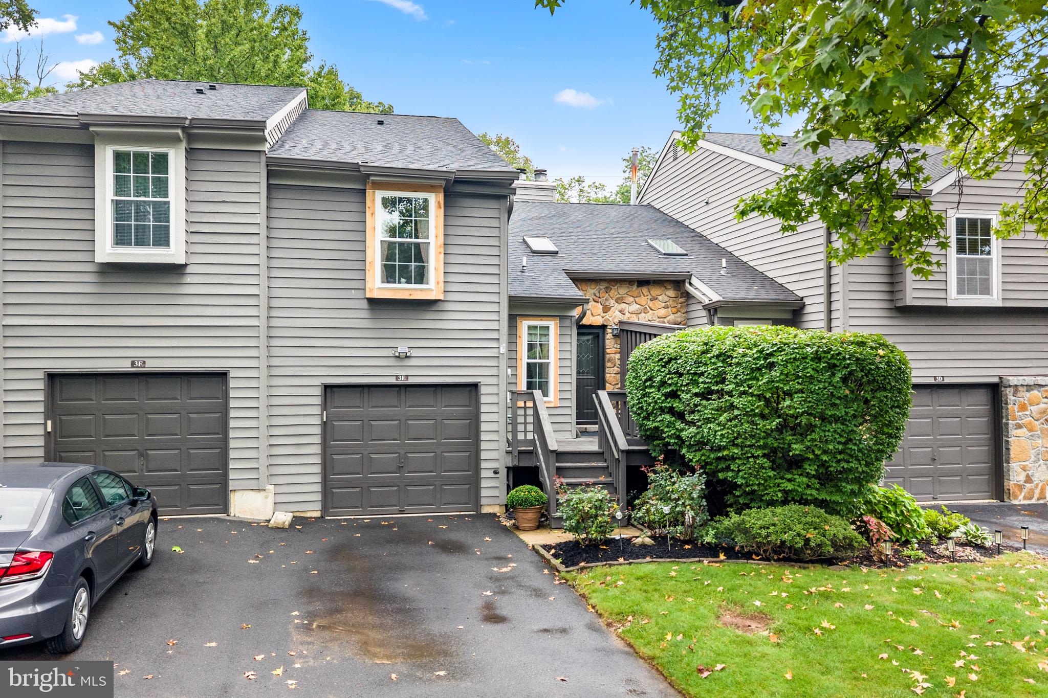 3 BROOKLINE COURT