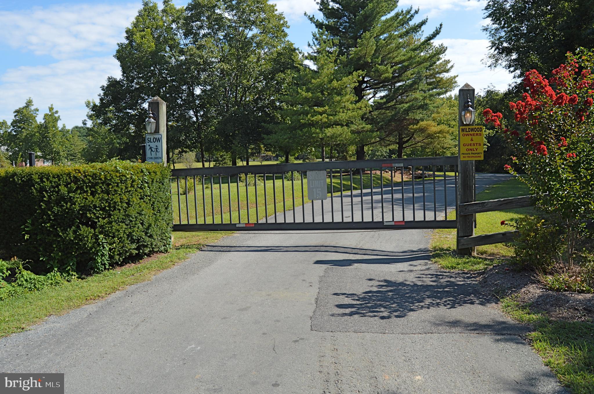 WILDWOOD ON LAKE ANNA - Land