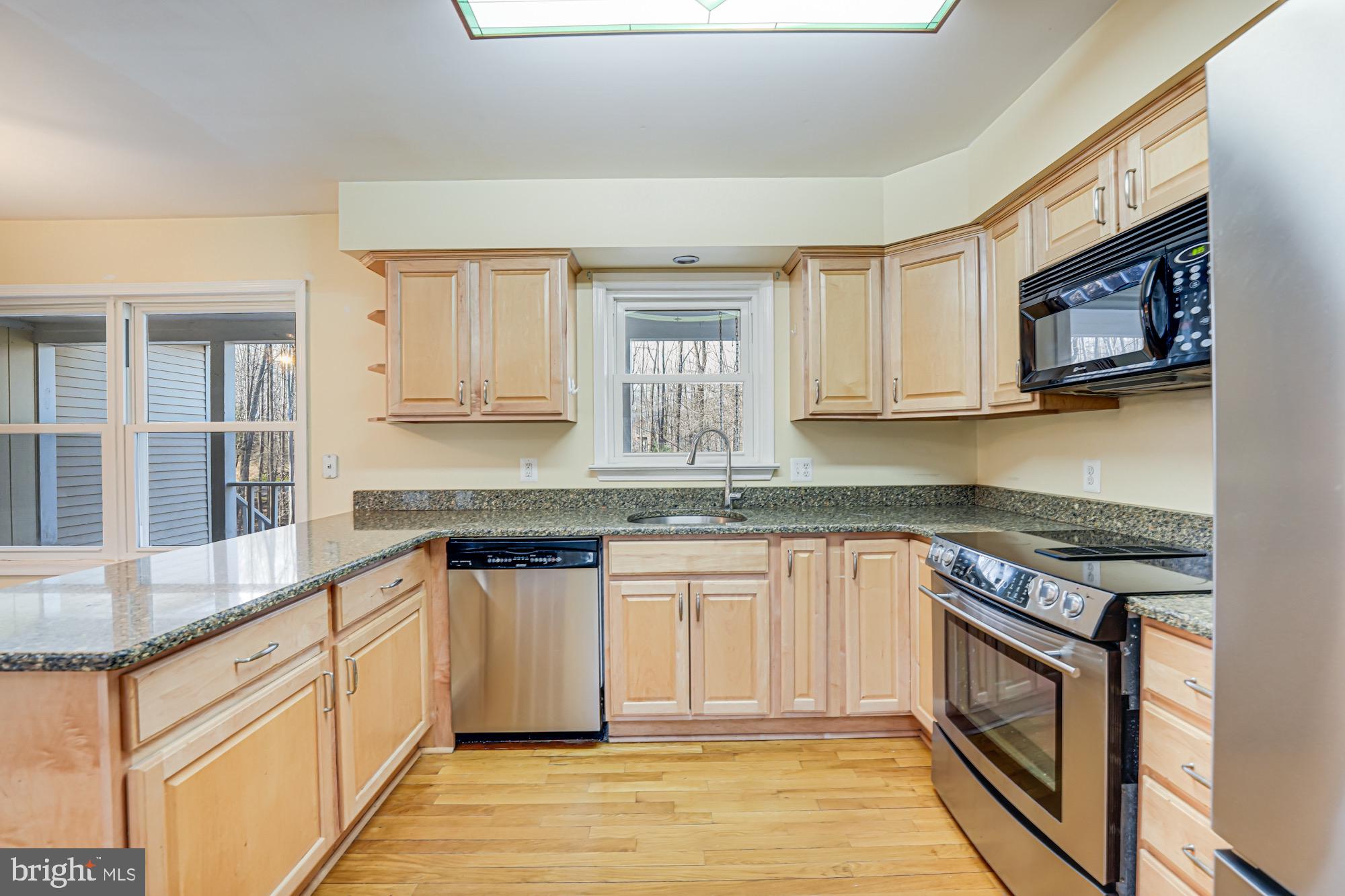 CANNON BLUFF ESTATES - Residential