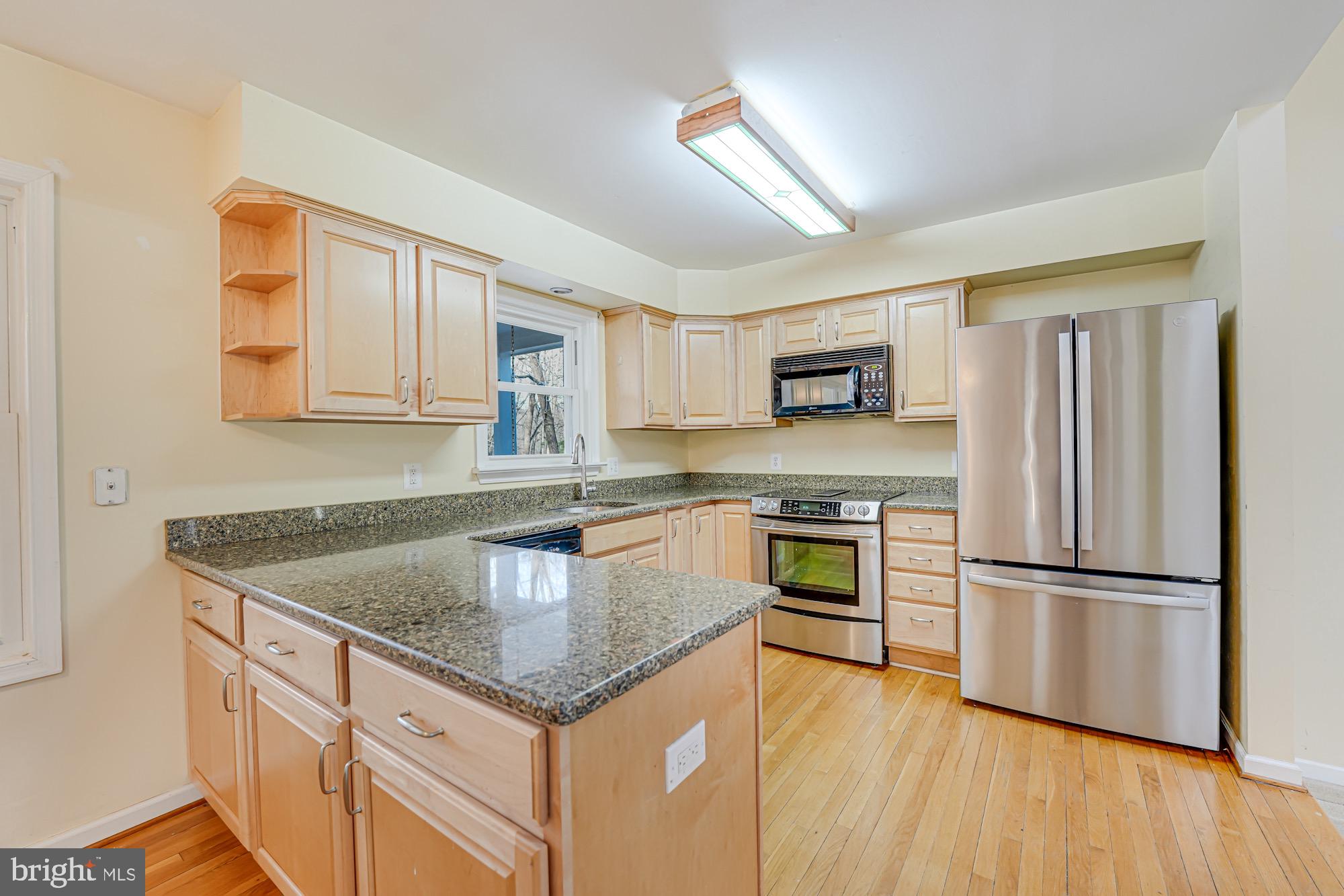 CANNON BLUFF ESTATES - Residential