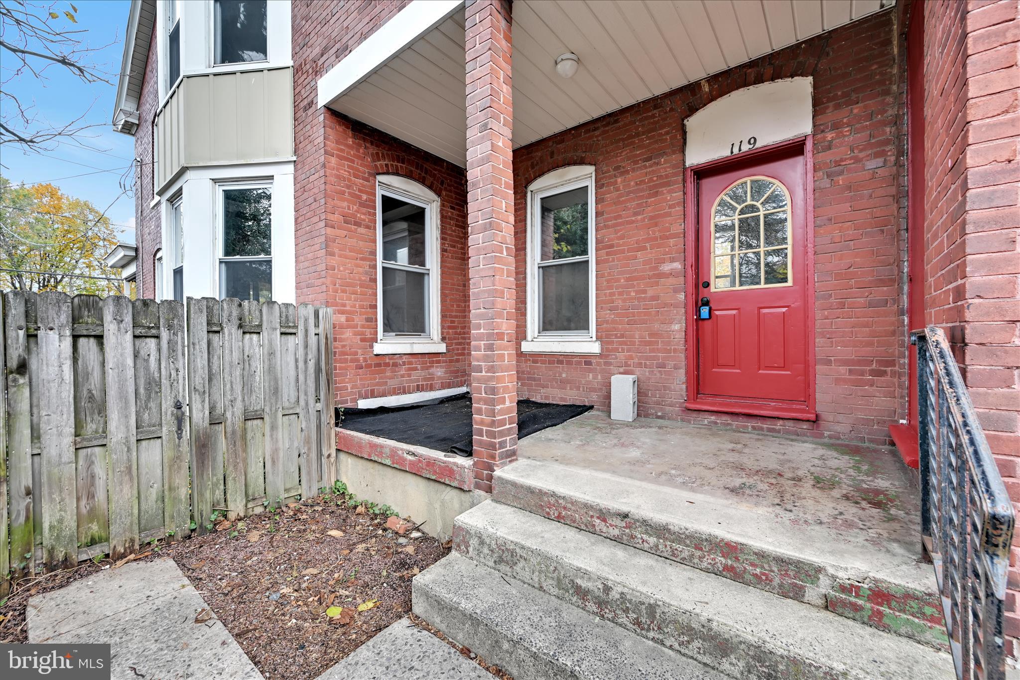 CRESSONA - Residential