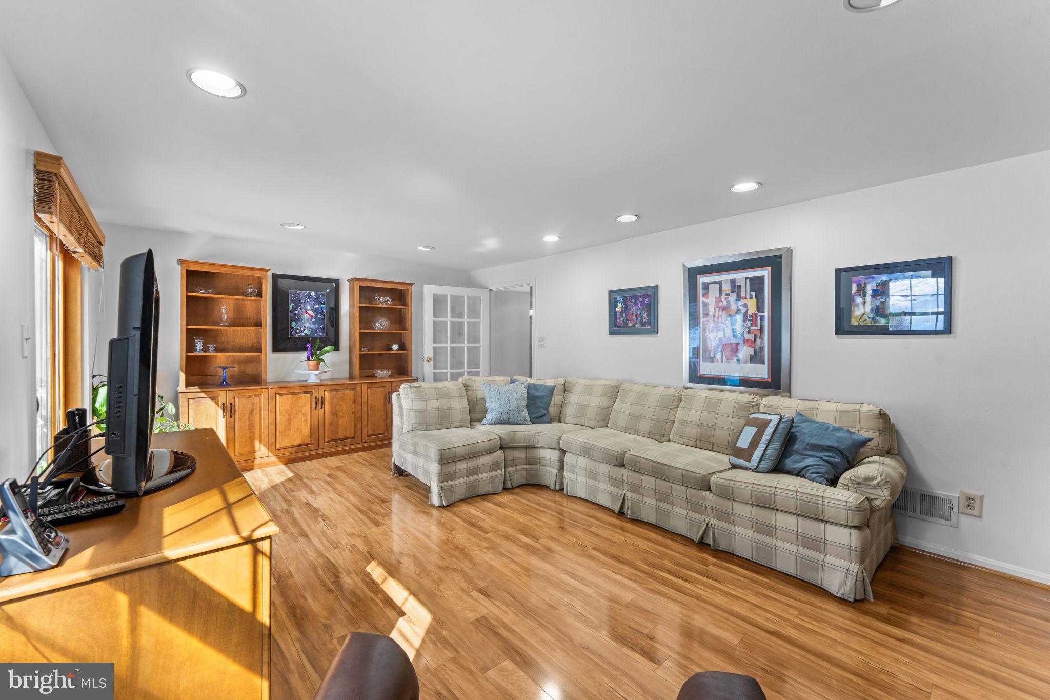 FALLSMEAD - Residential