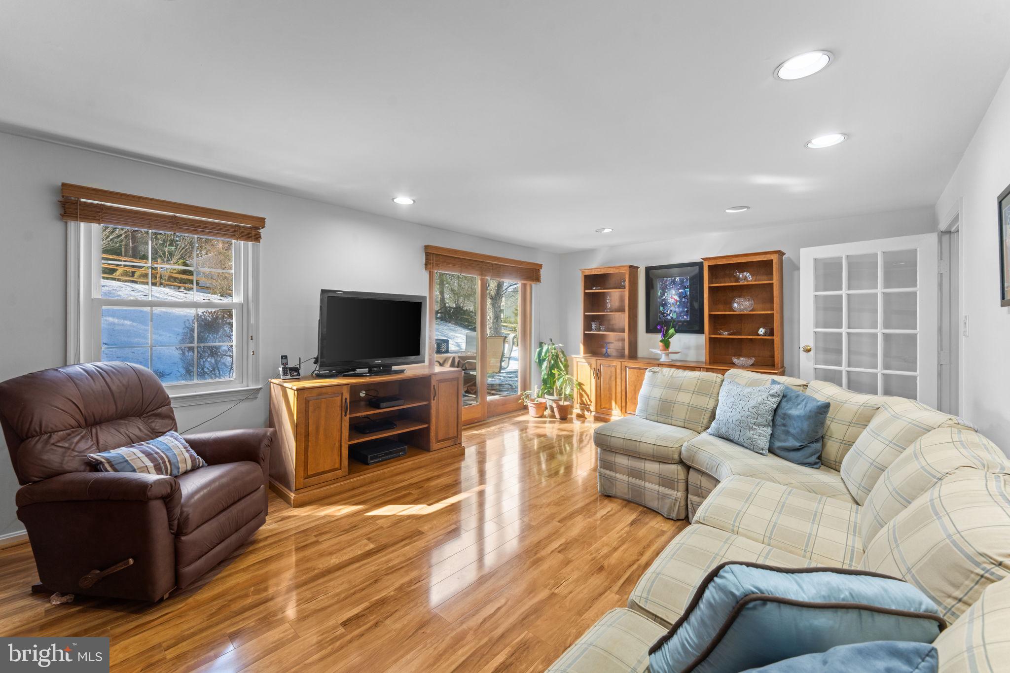 FALLSMEAD - Residential