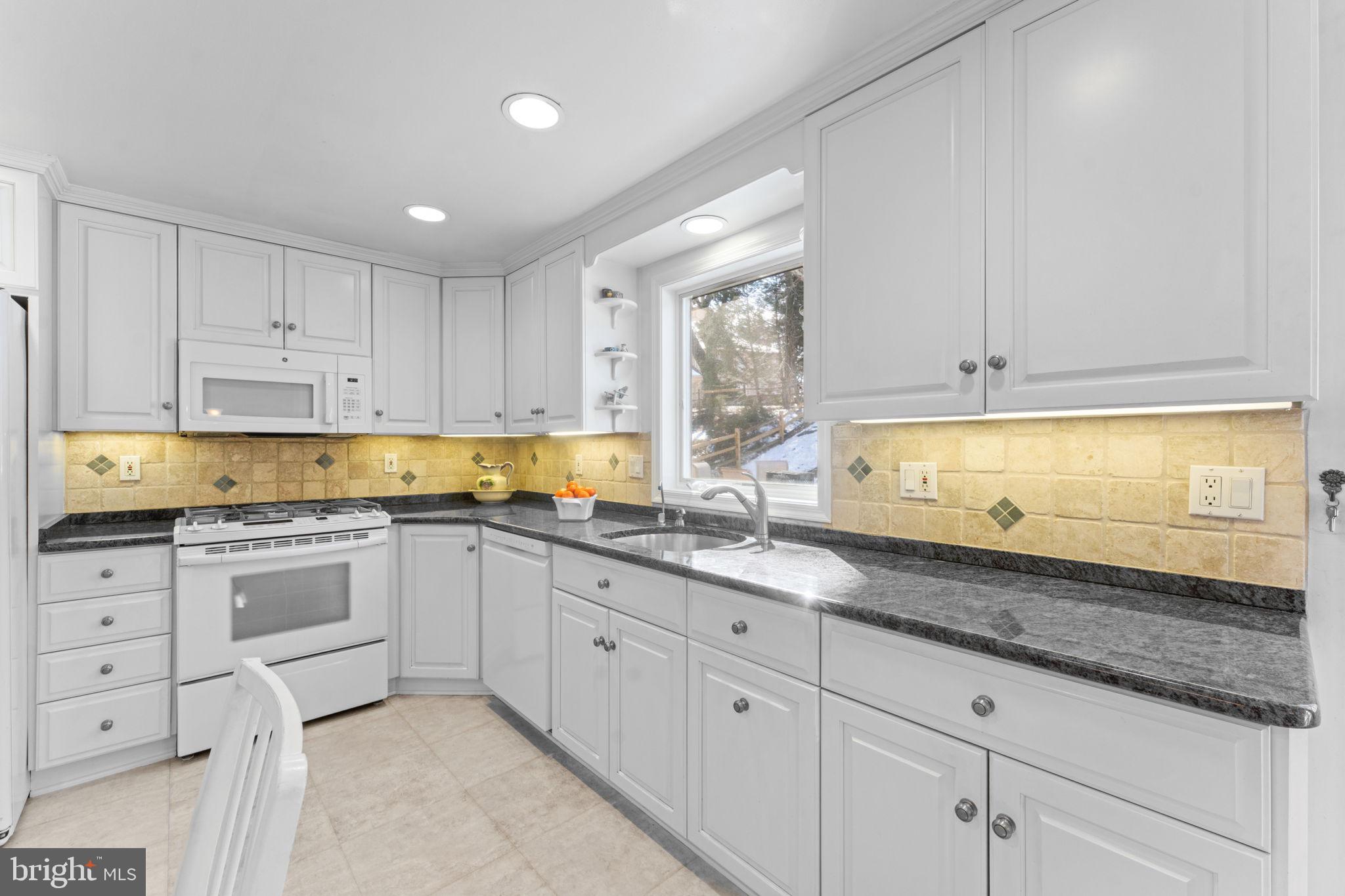 FALLSMEAD - Residential