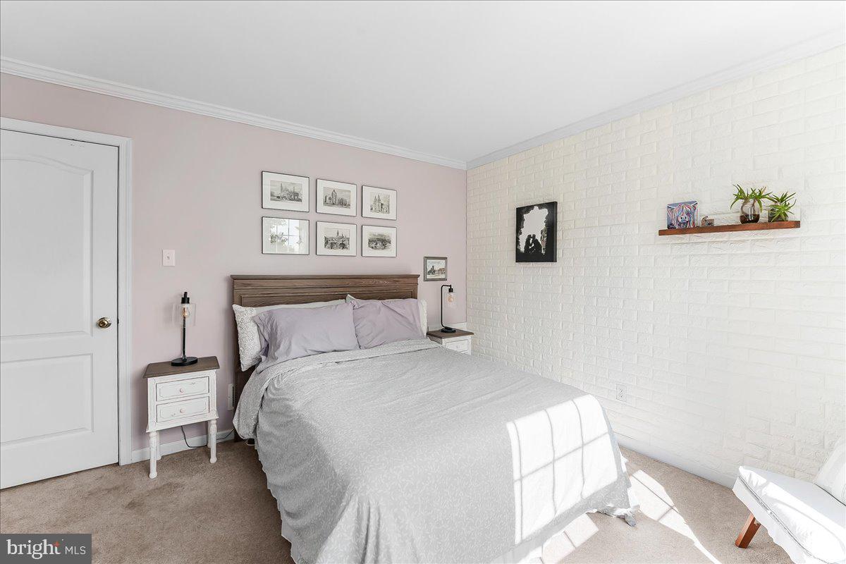 GARNET VALLEY WOODS - Residential