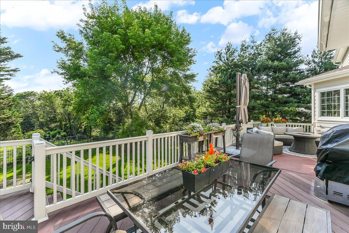 GARNET VALLEY WOODS - Residential