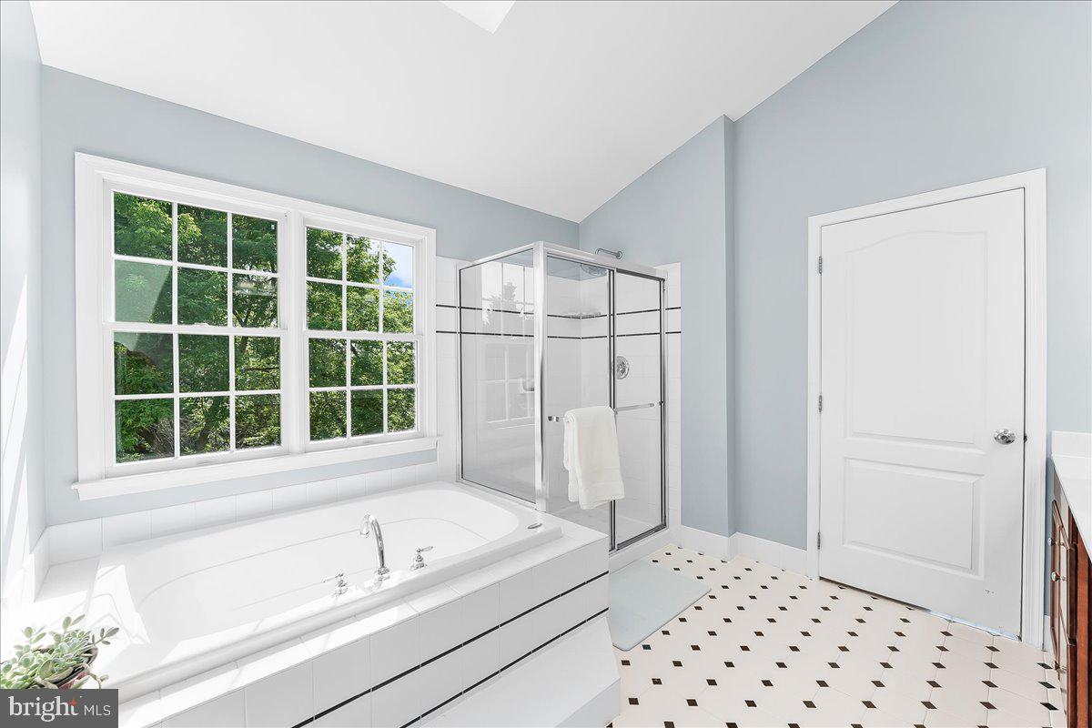 GARNET VALLEY WOODS - Residential