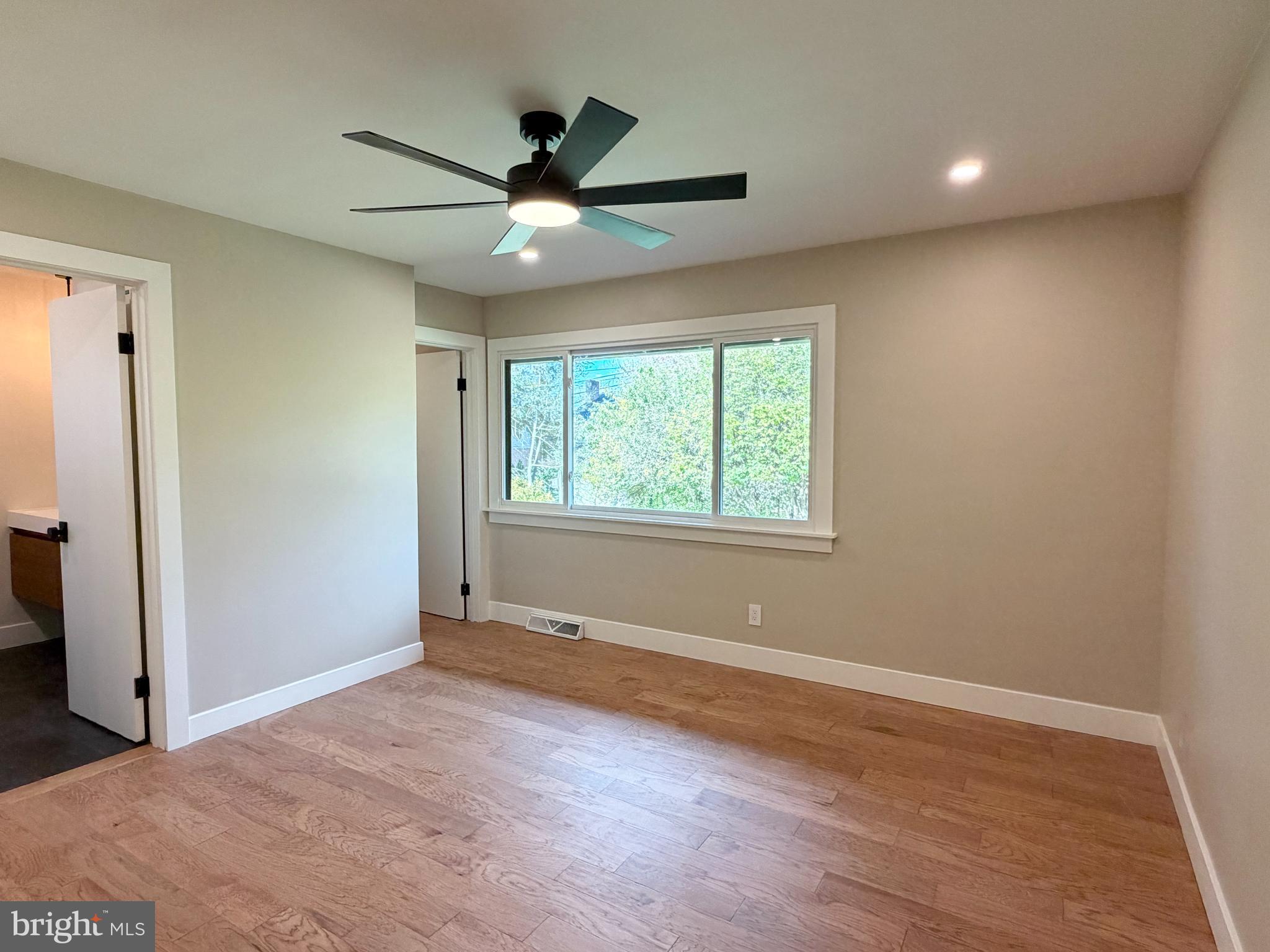 WHITFIELD - Residential