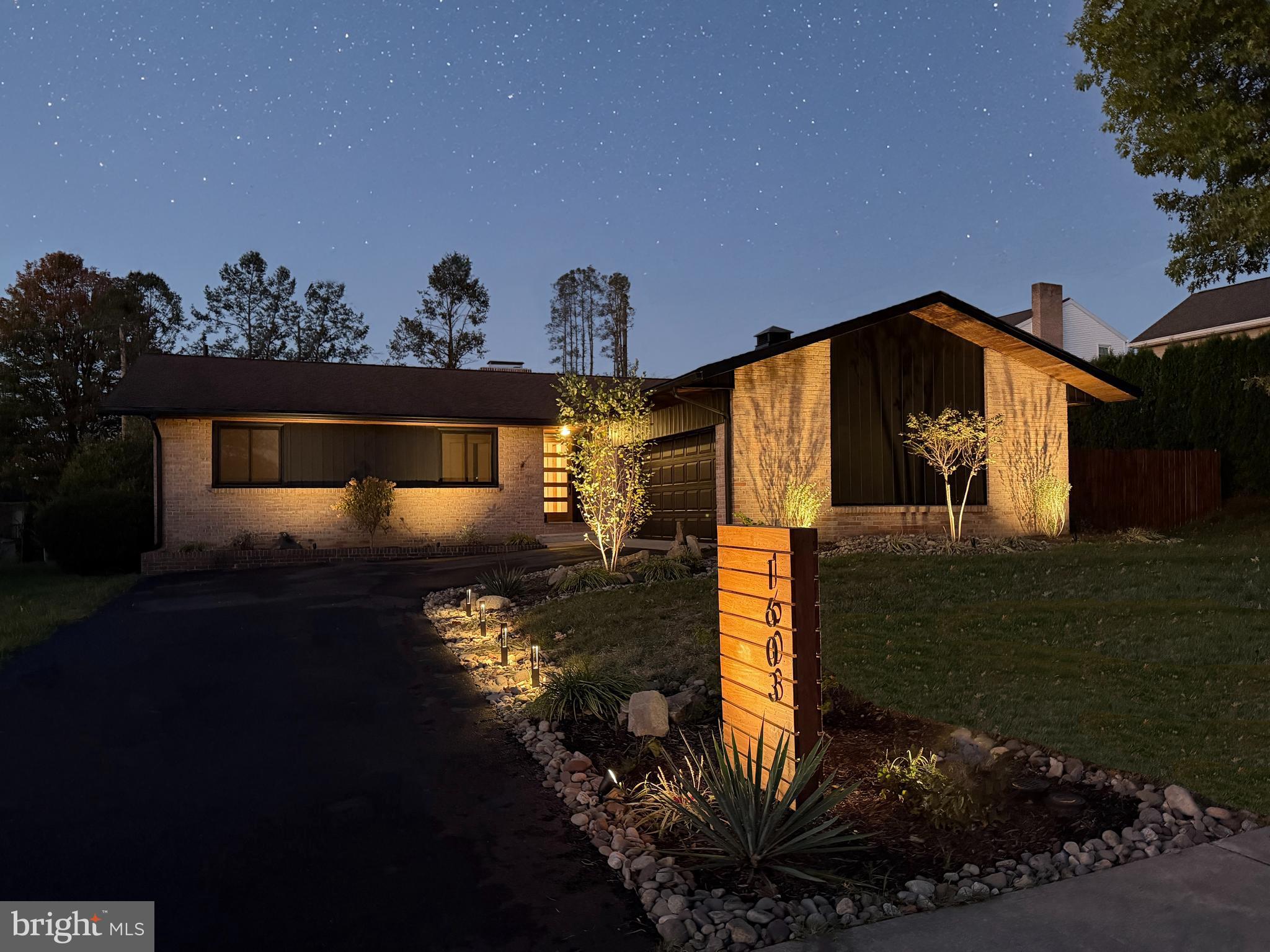 1603 DOGWOOD DRIVE