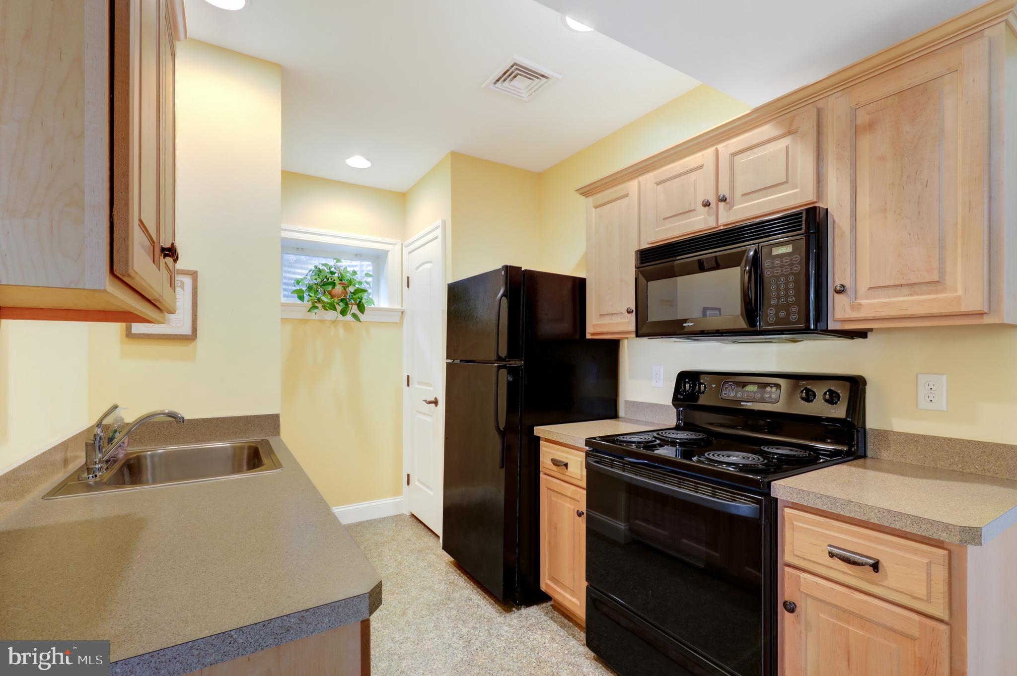 TERRE HILL BOROUGH - Residential