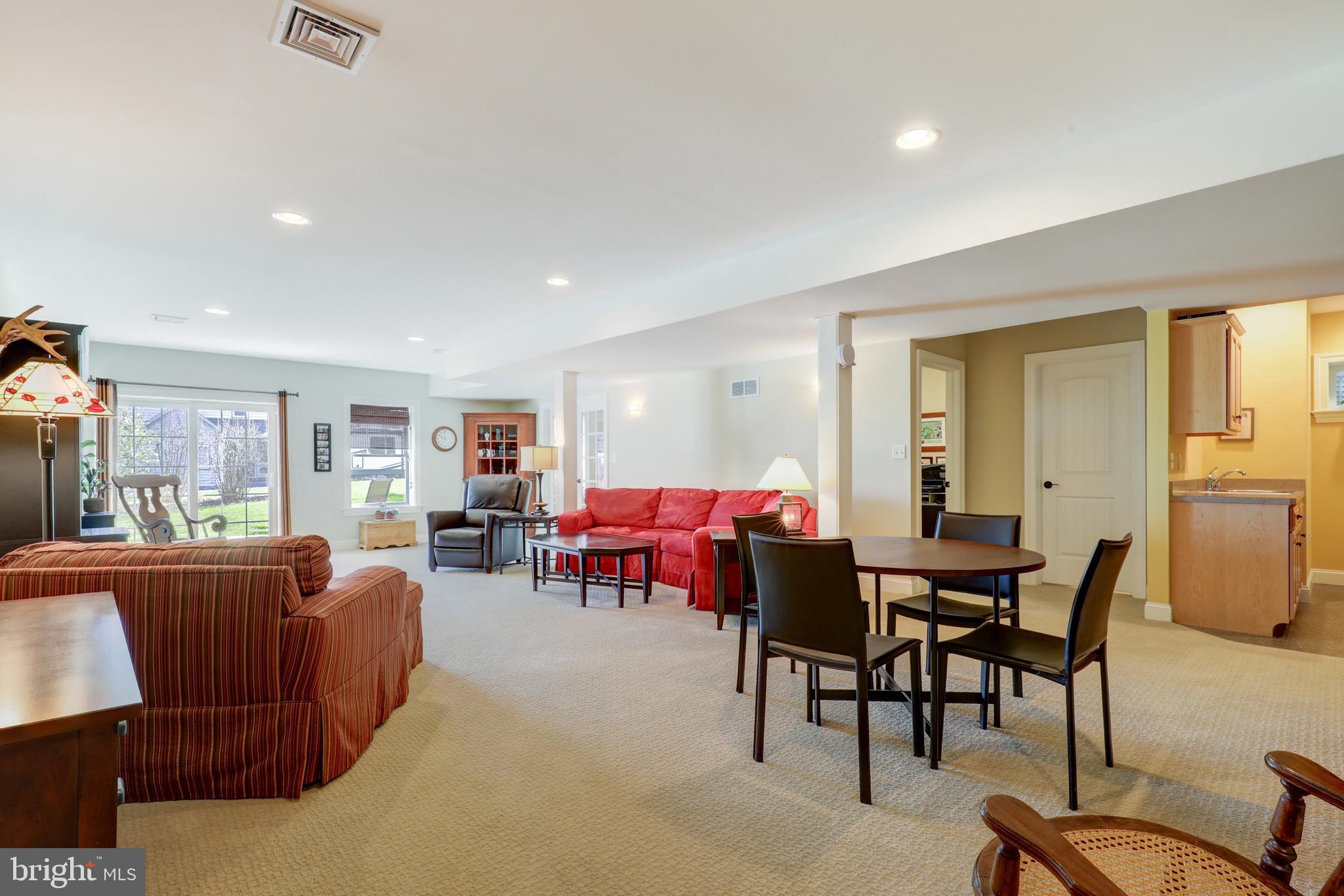 TERRE HILL BOROUGH - Residential