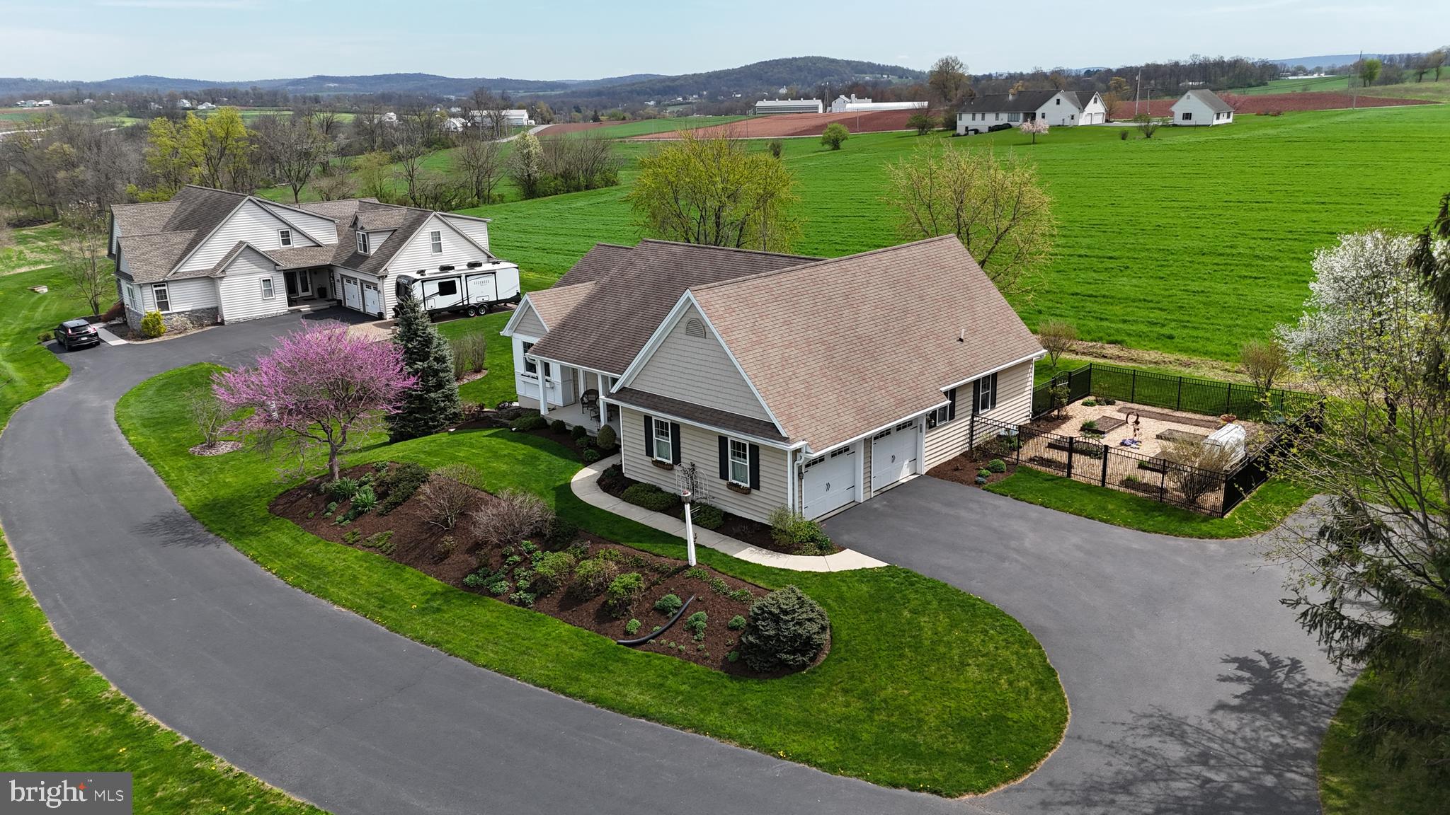 TERRE HILL BOROUGH - Residential