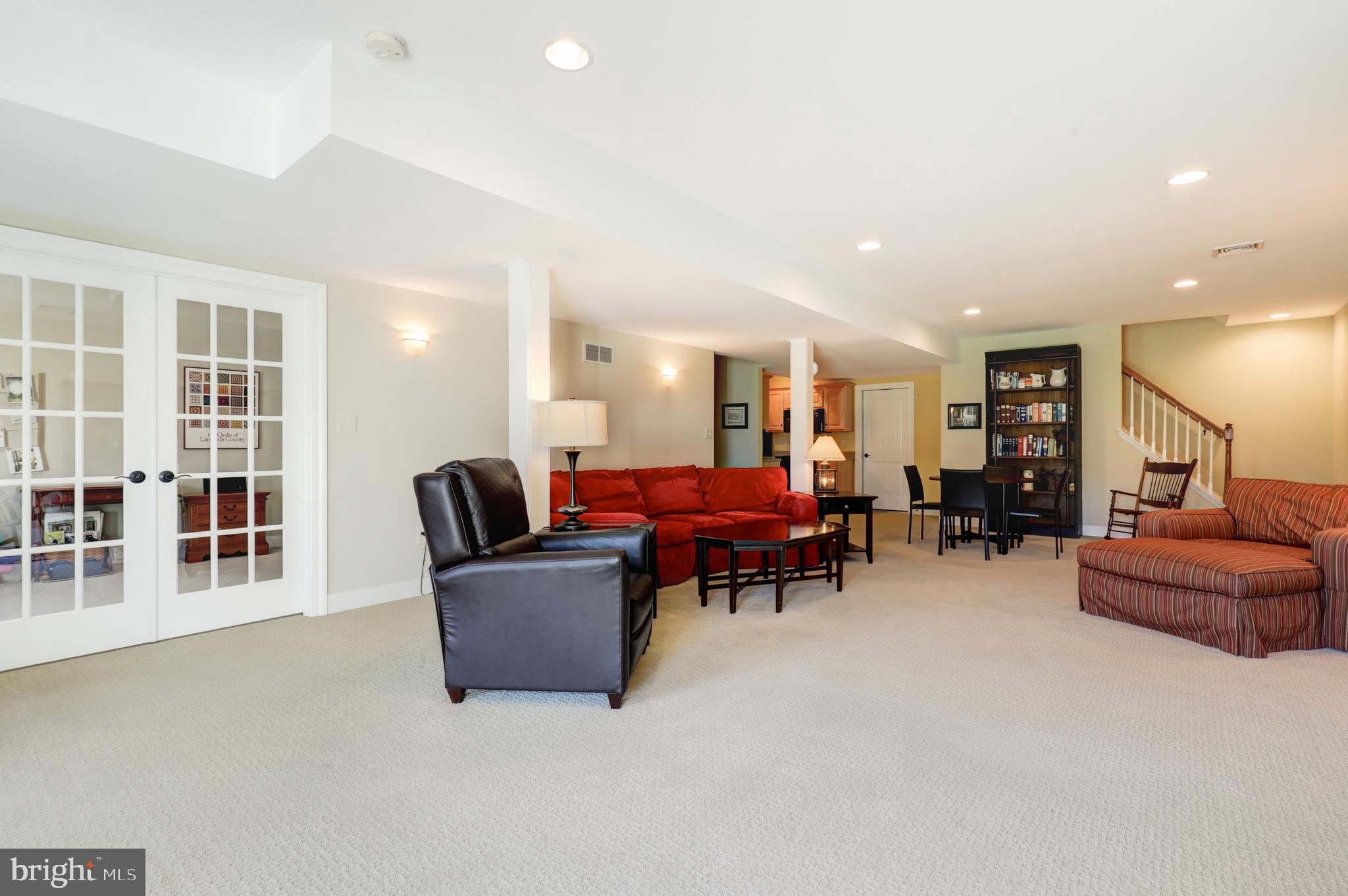 TERRE HILL BOROUGH - Residential