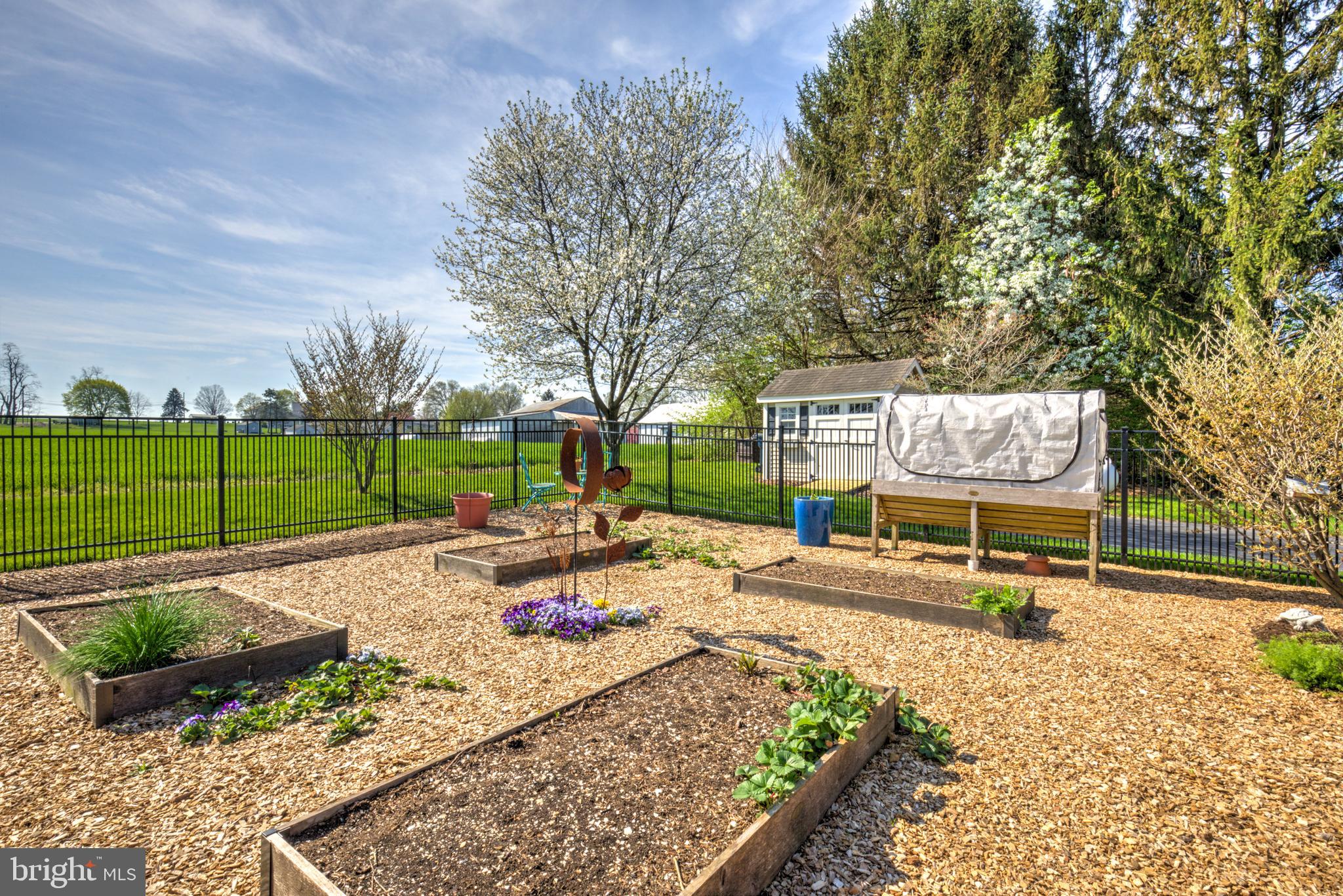 TERRE HILL BOROUGH - Residential