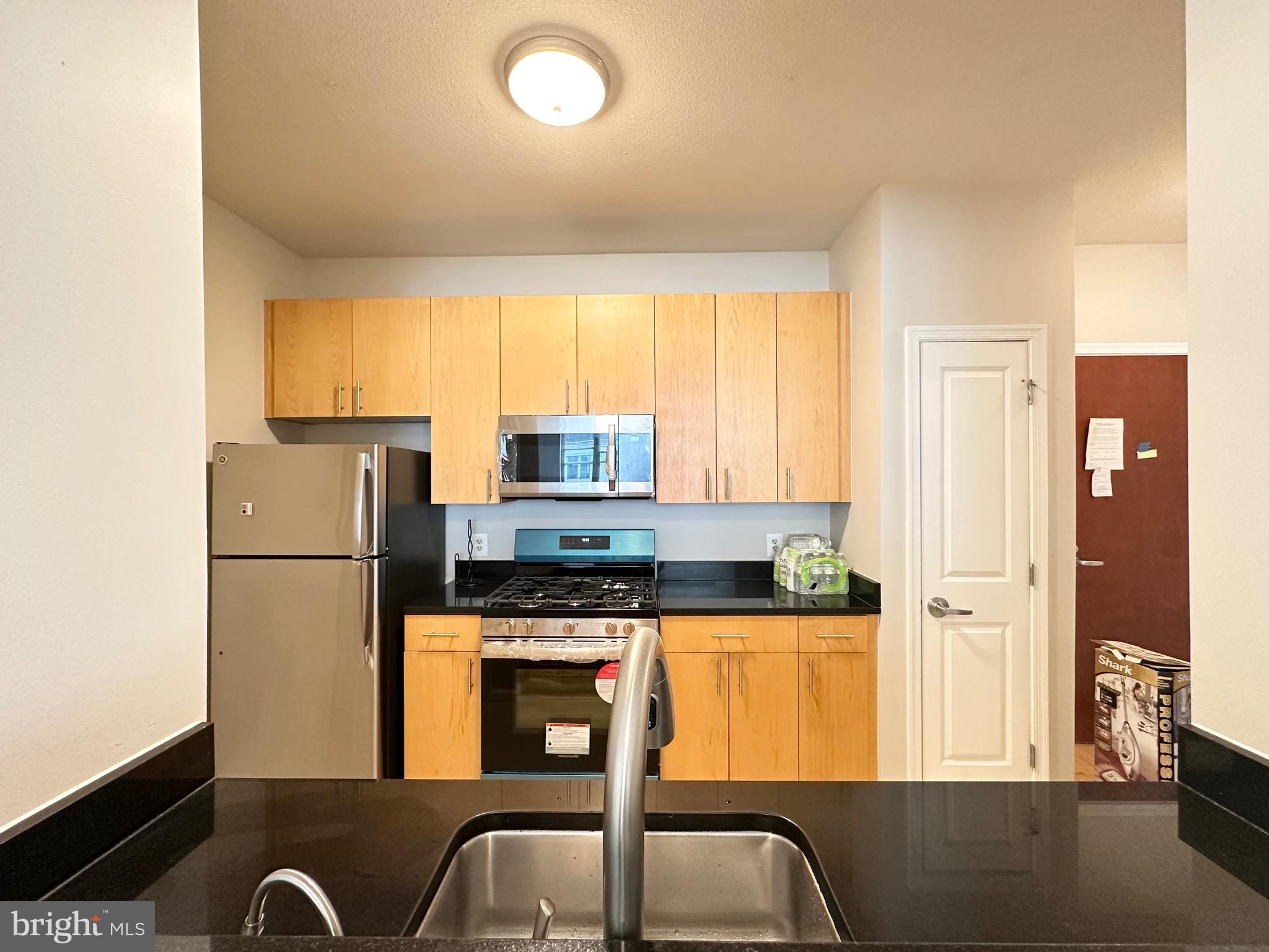 715 6TH STREET NW 503
