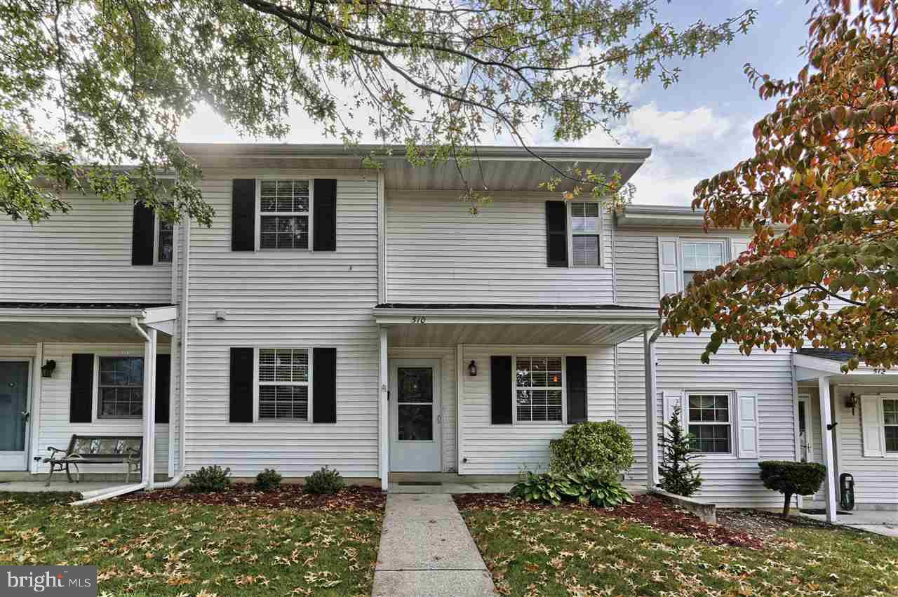 Total turn key Foxcroft town home with open floor plan on quiet Thomas Road. Kitchen with SS appliances (Refrig stays) and pass through to dining area. LR with wood burning FP and slider to private, well landscaped patio area. 2 MBR suites w/WIC?s and laundry on 2nd fl. Earthy and pastel tones throughout, updated lighting, storage under steps and in out building, main level den, 2 dedicated parking spots, modest electric ($110/mo). Check this one out!