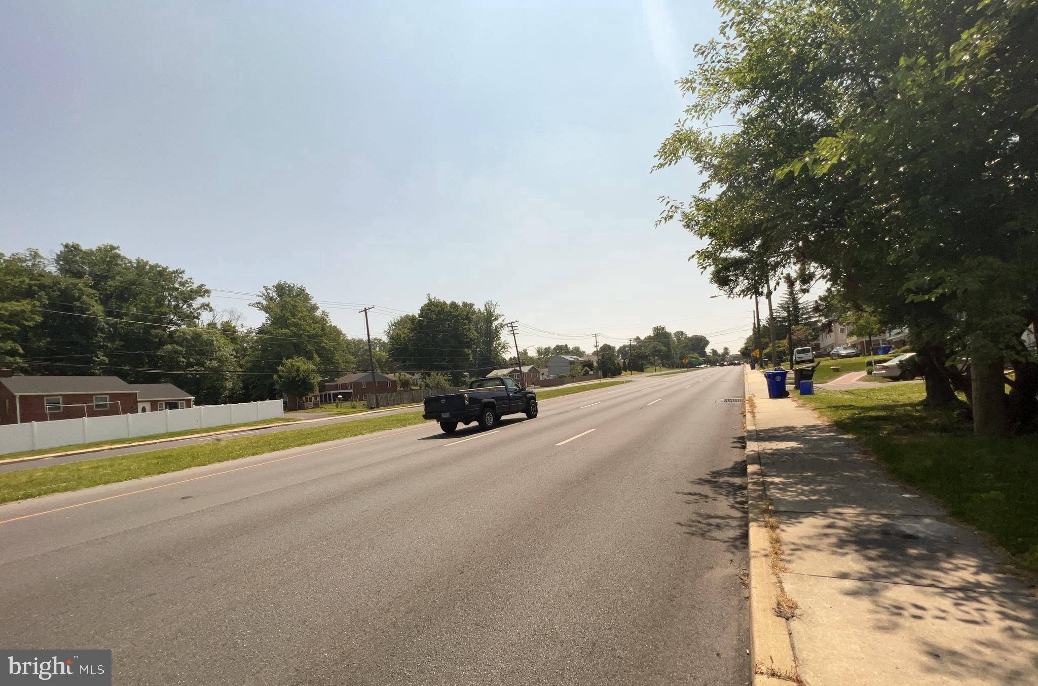 GREENWOOD KNOLLS - Residential