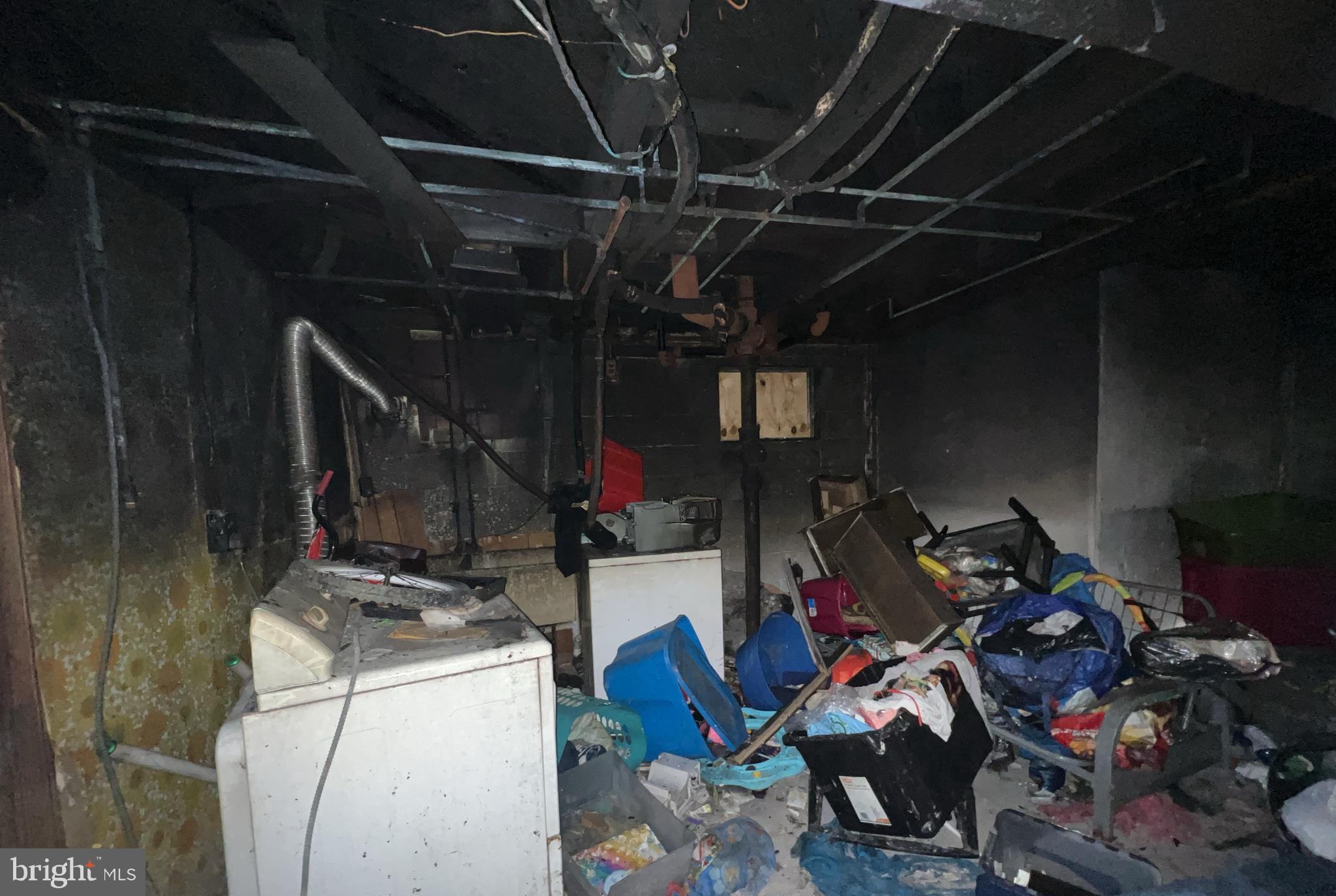 GREENWOOD KNOLLS - Residential