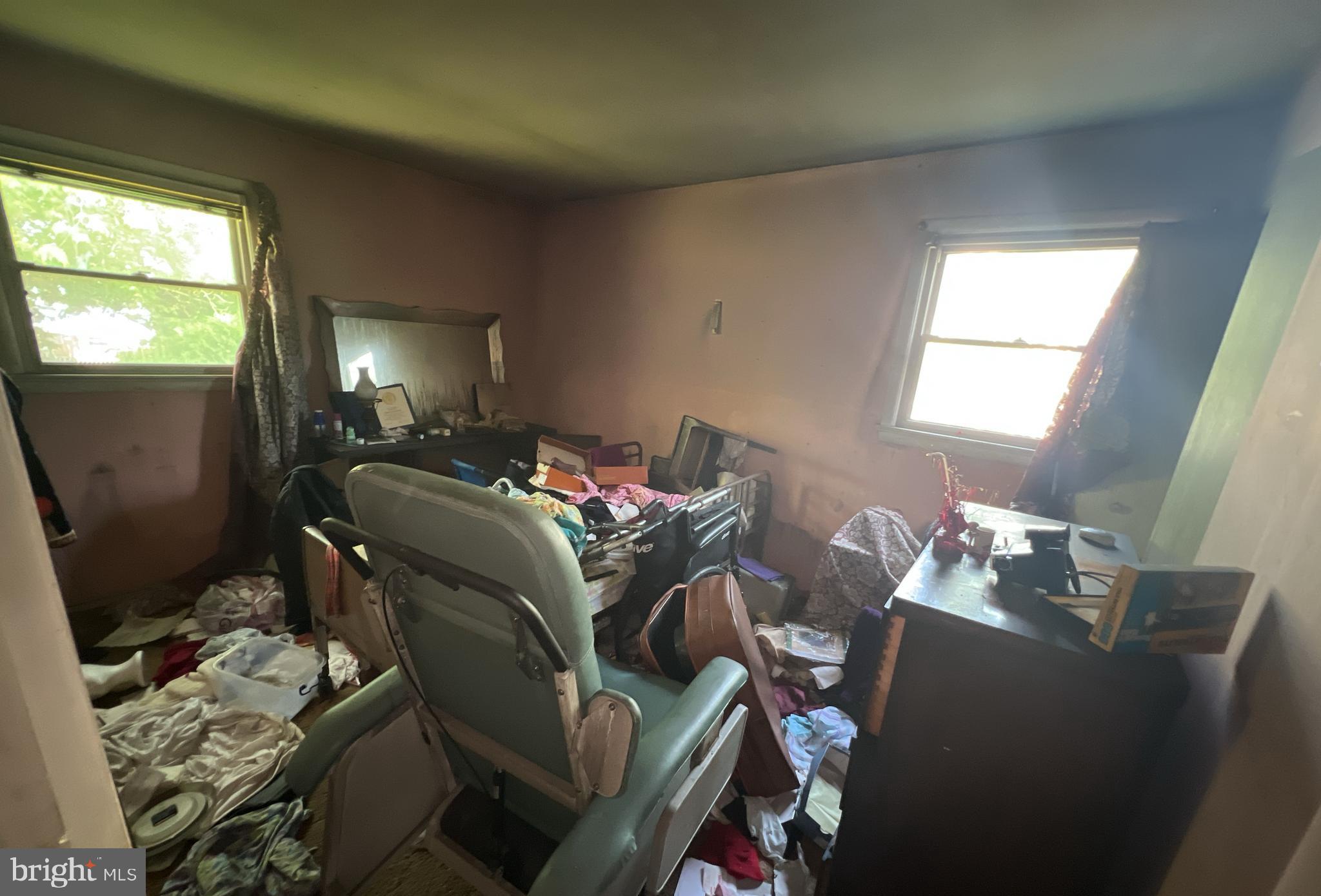 GREENWOOD KNOLLS - Residential