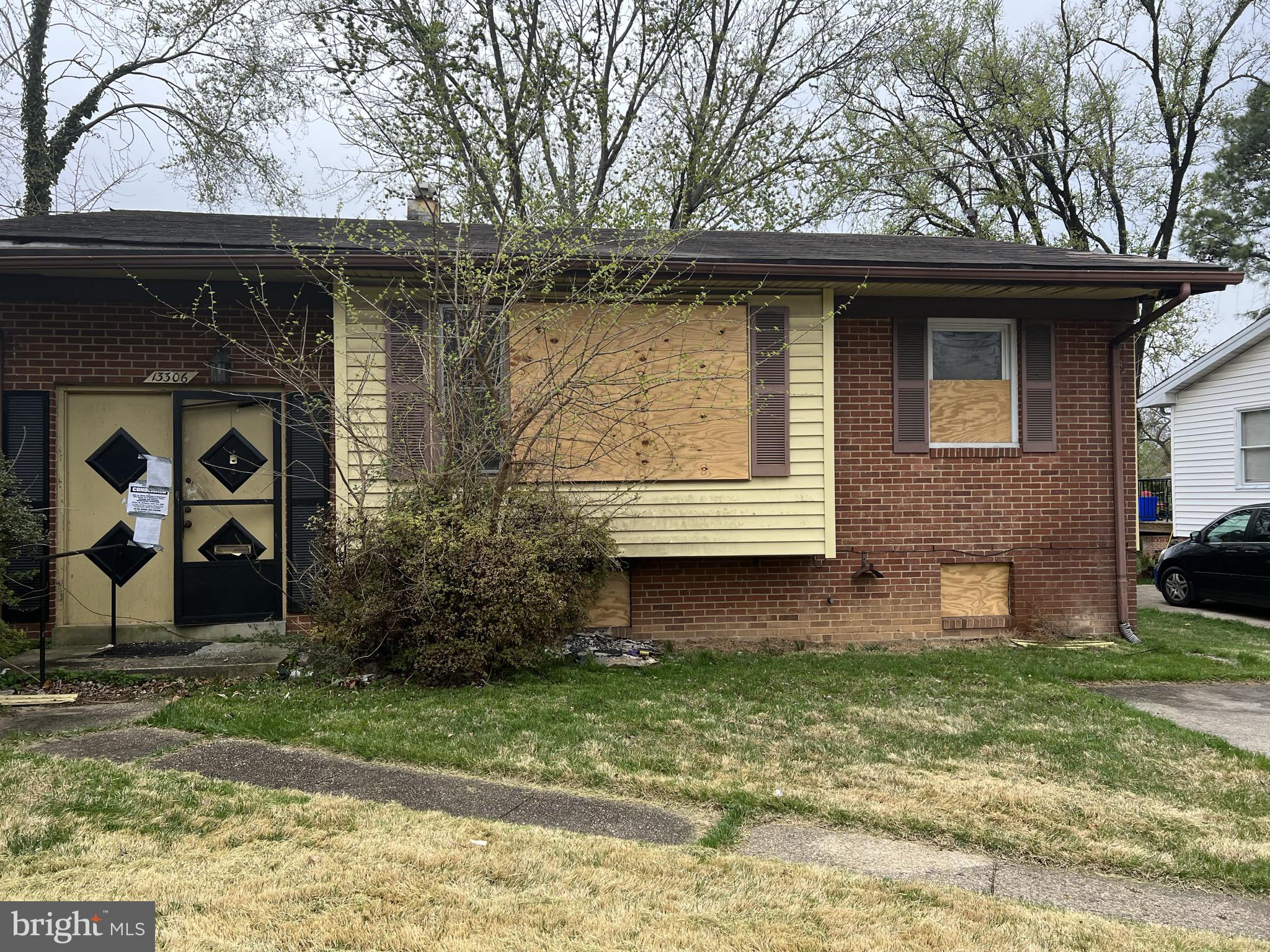 GREENWOOD KNOLLS - Residential