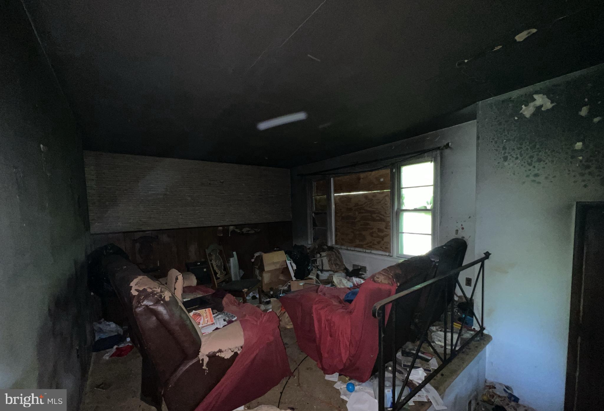 GREENWOOD KNOLLS - Residential