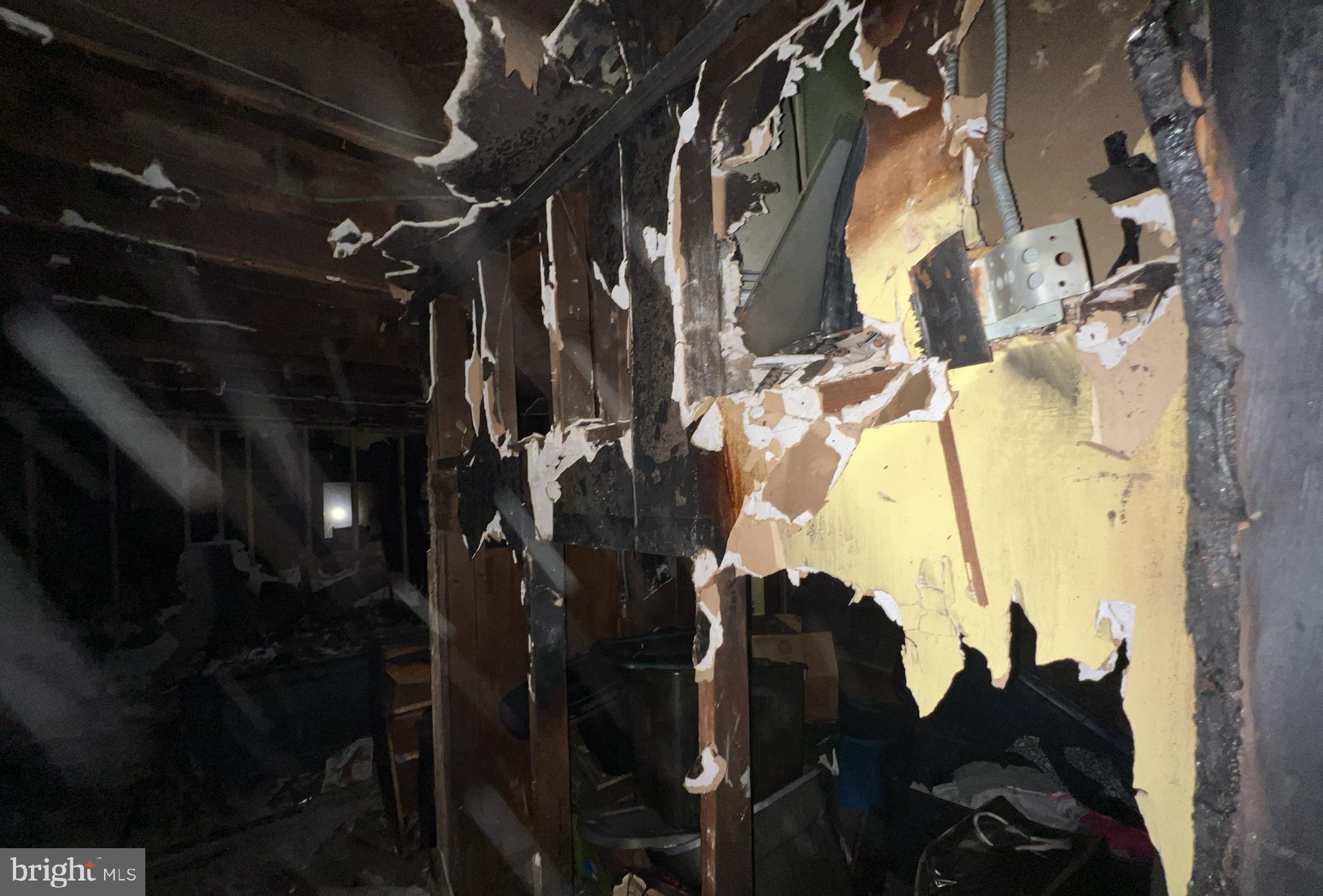 GREENWOOD KNOLLS - Residential