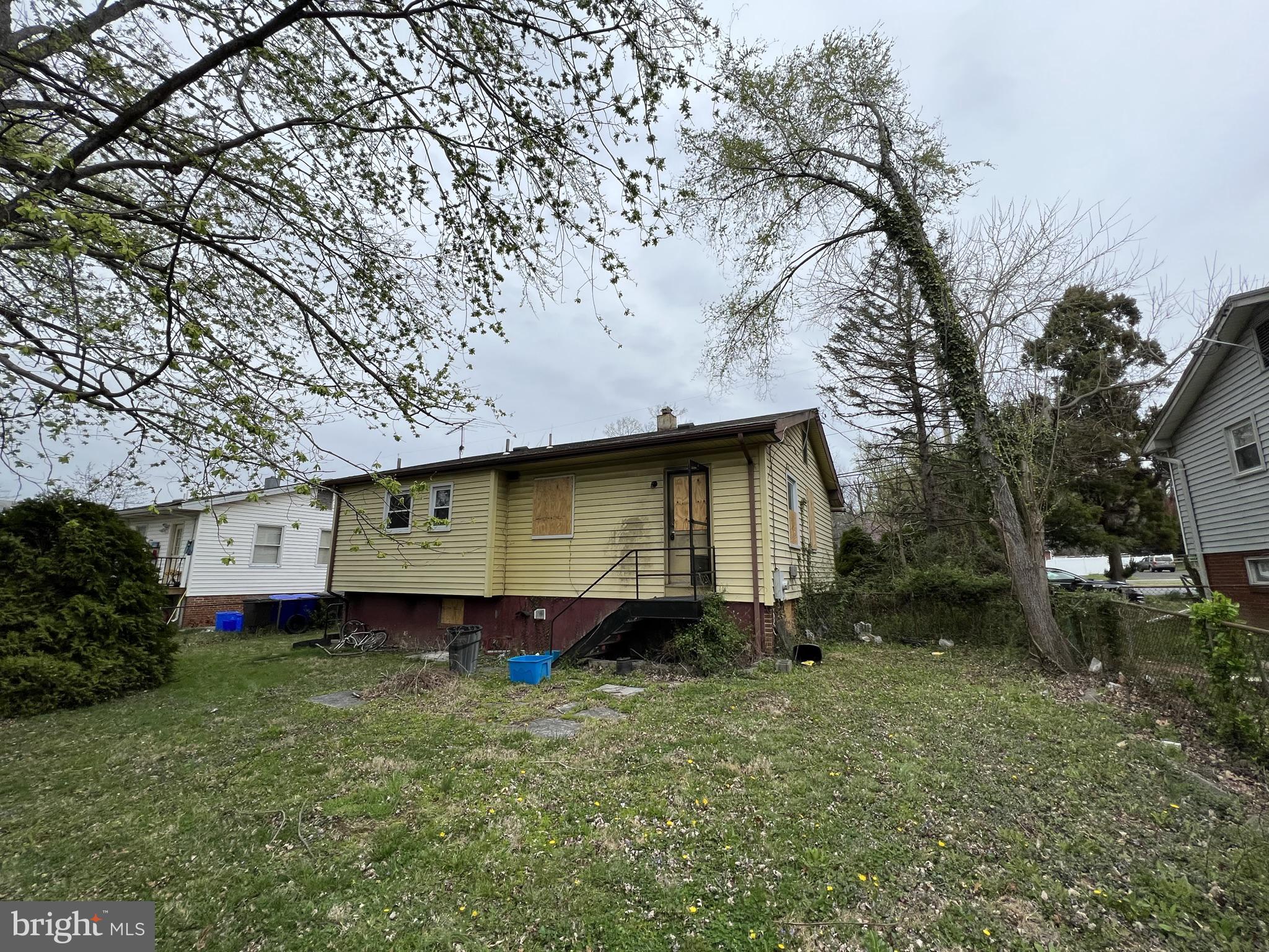 GREENWOOD KNOLLS - Residential