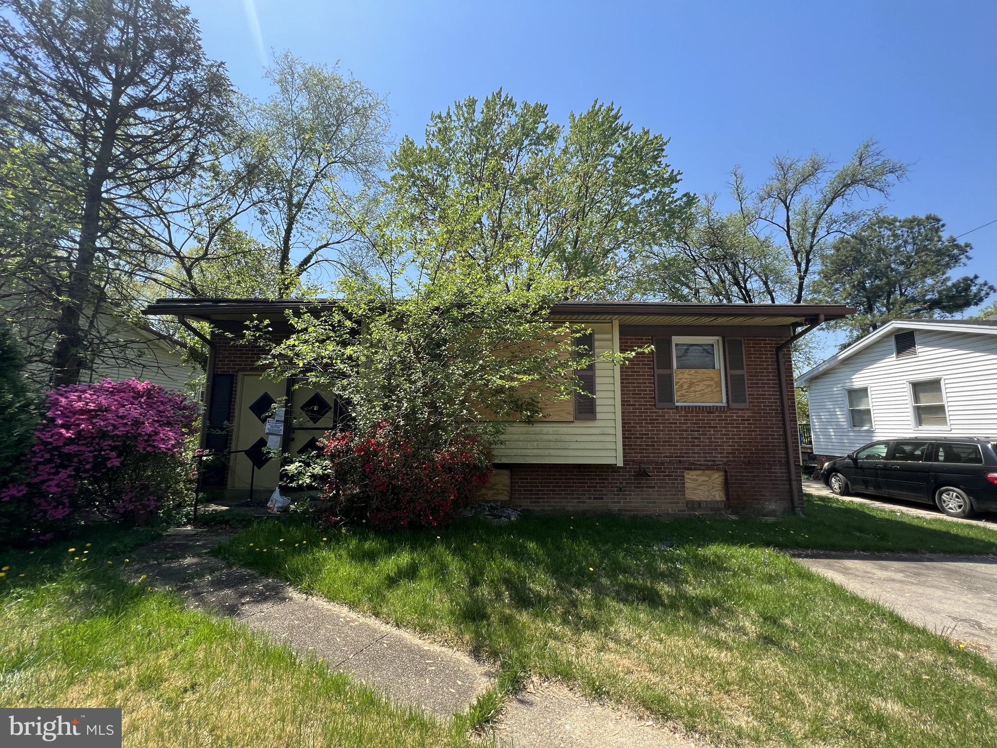 GREENWOOD KNOLLS - Residential