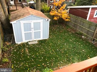 PARKER GRAY - Residential Lease