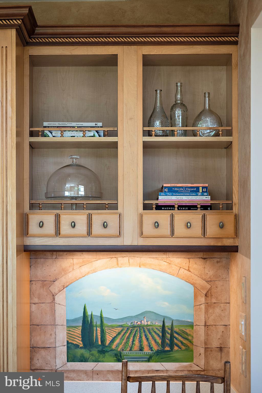 LIGHTHOUSE SOUND - Residential