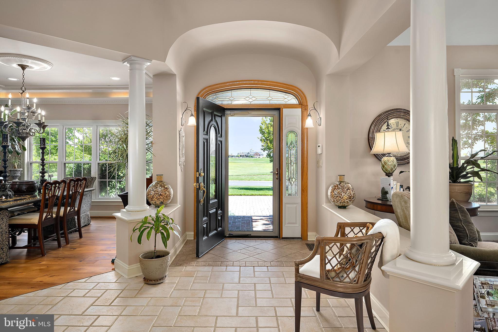 LIGHTHOUSE SOUND - Residential