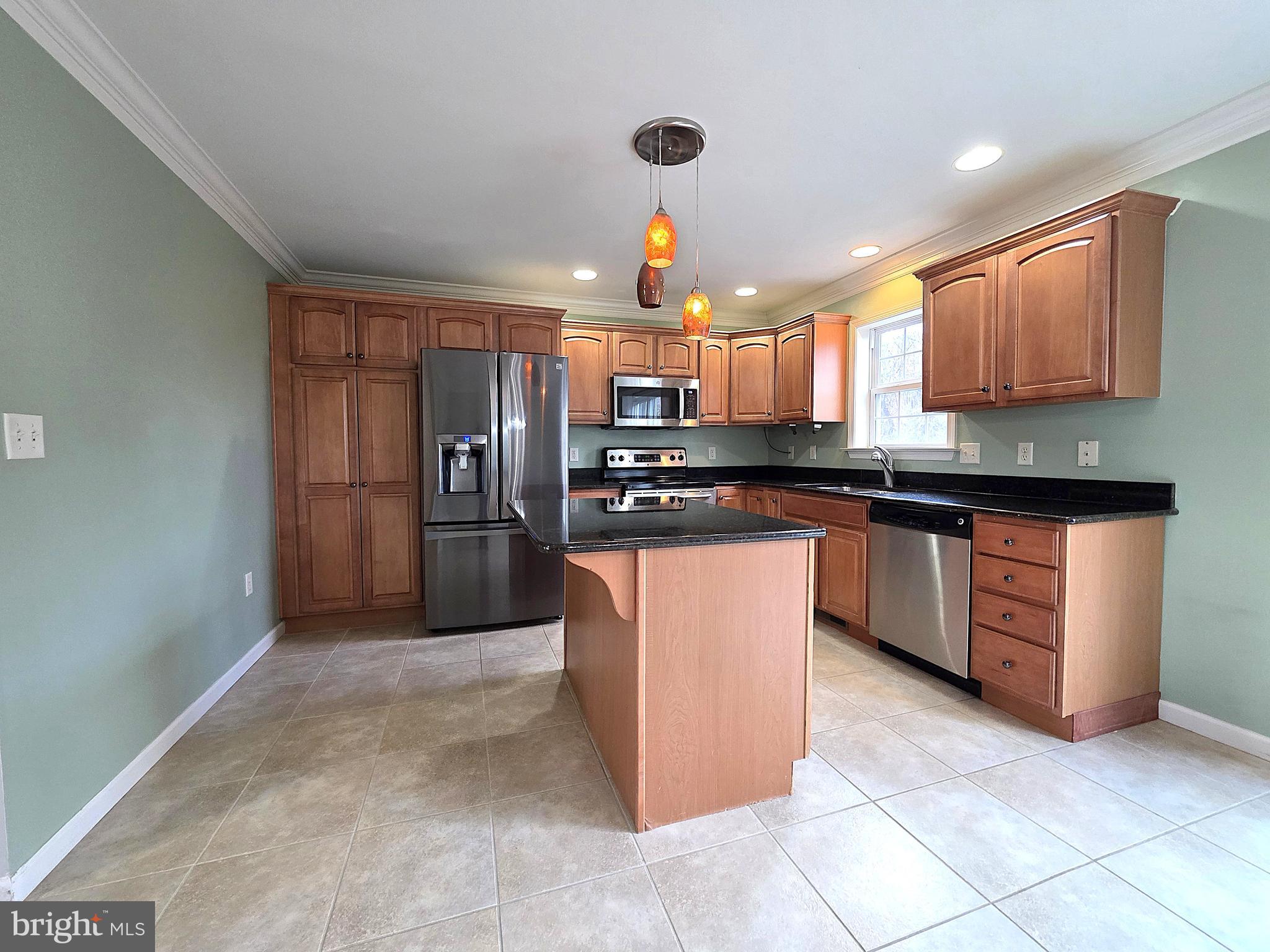 SCHOOLHOUSE CROSSING - Residential