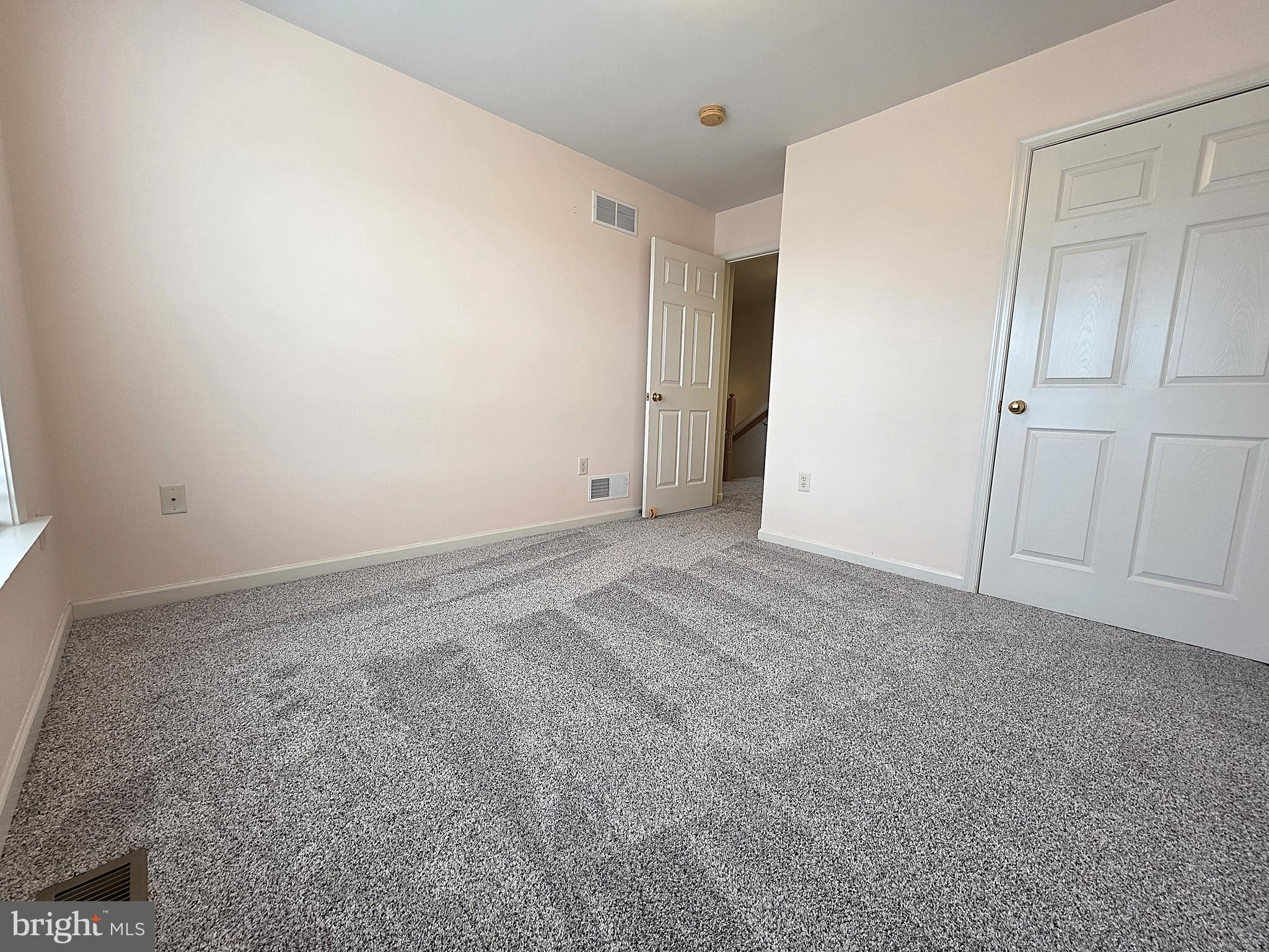 SCHOOLHOUSE CROSSING - Residential