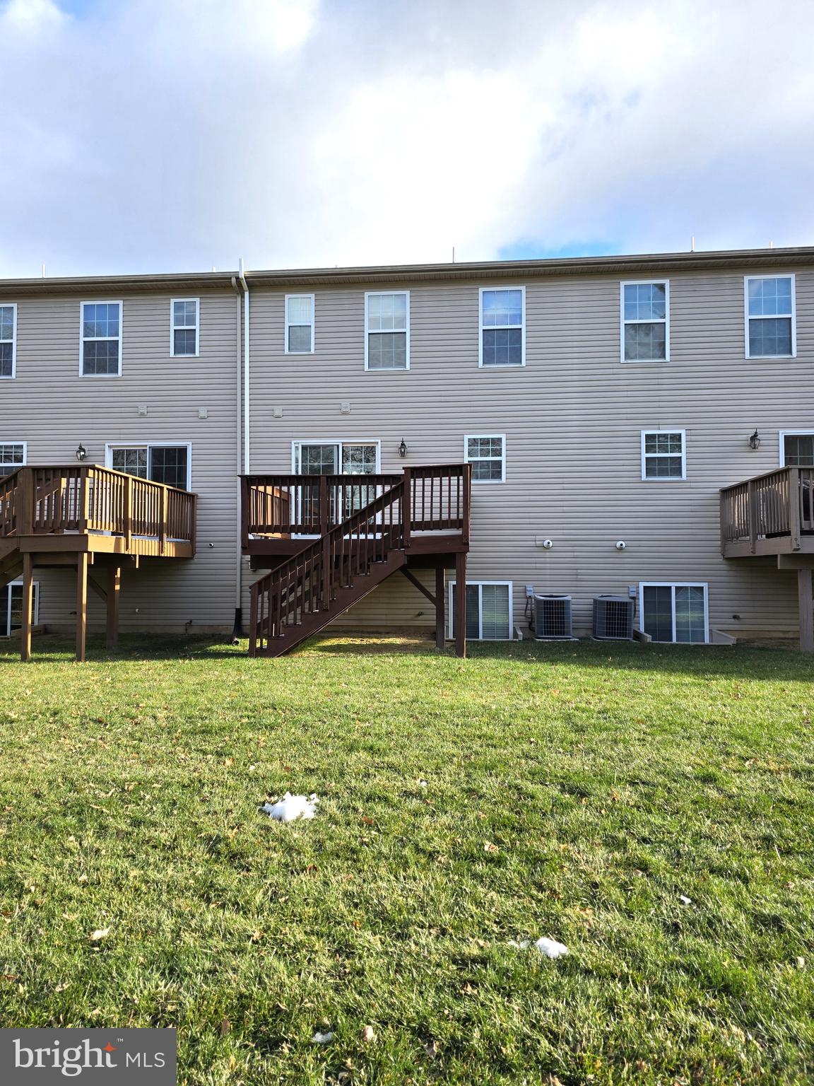 SCHOOLHOUSE CROSSING - Residential