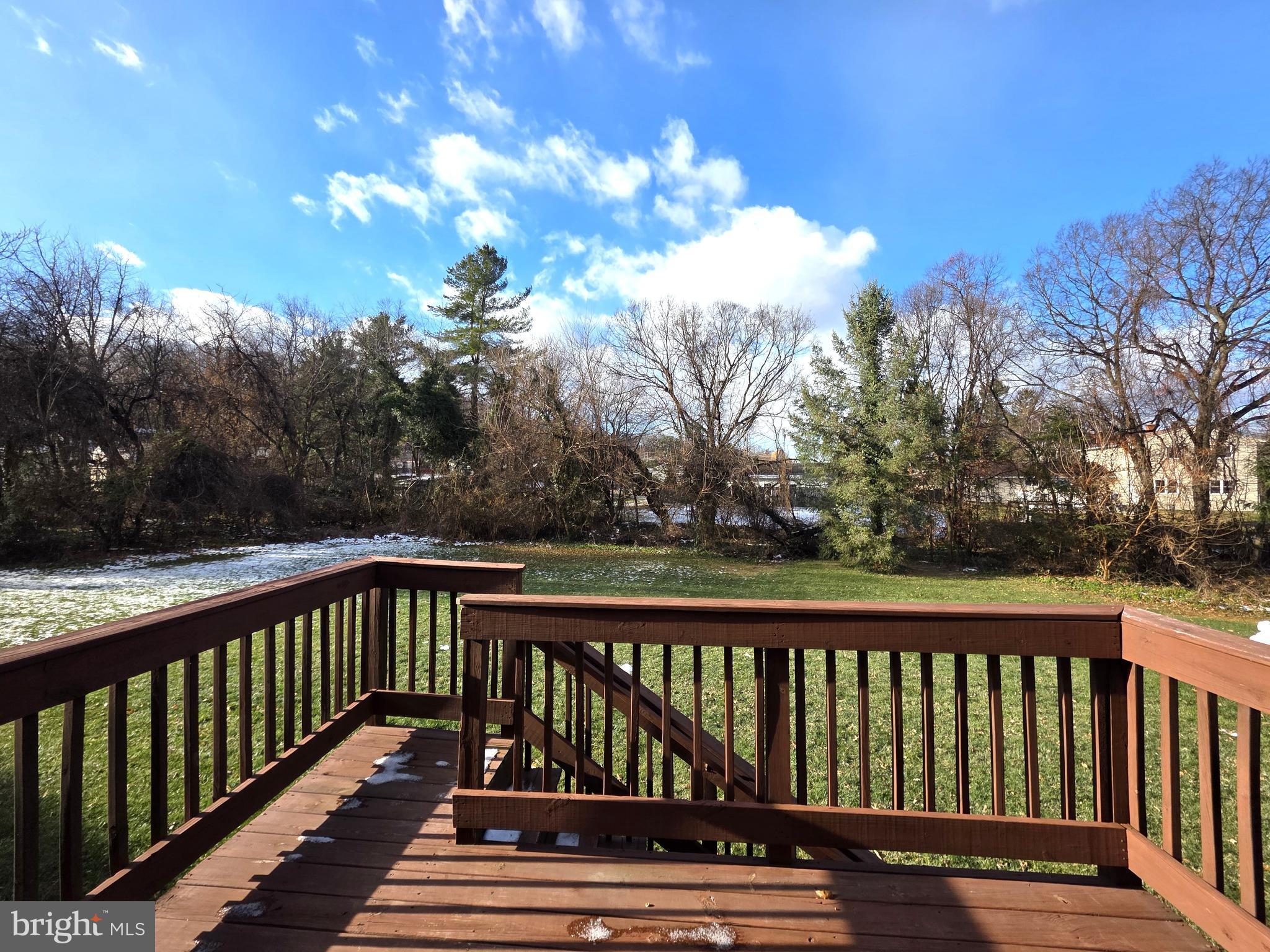 SCHOOLHOUSE CROSSING - Residential