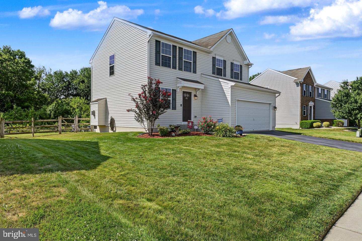 837 COLDWATER DRIVE