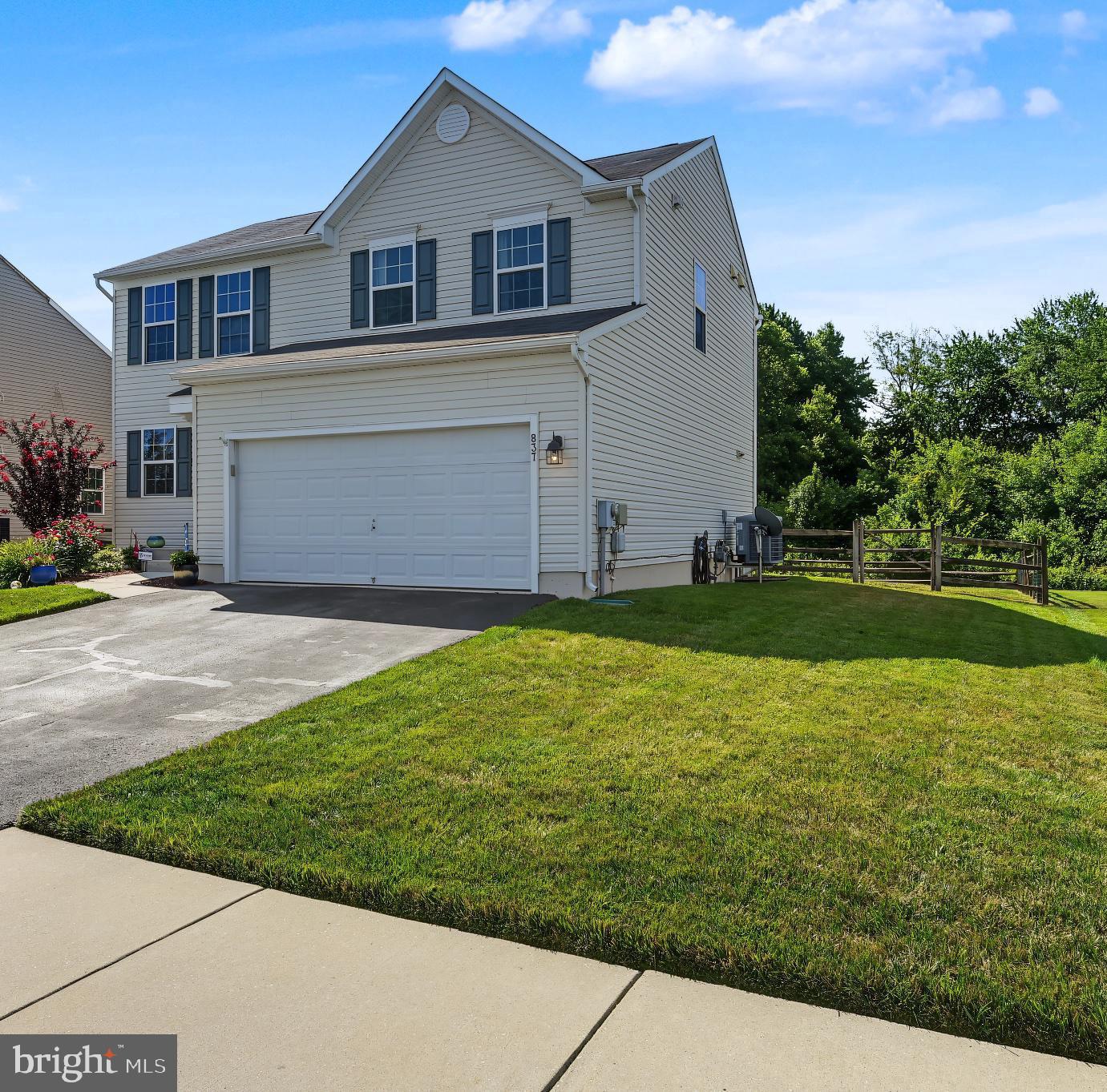 837 COLDWATER DRIVE