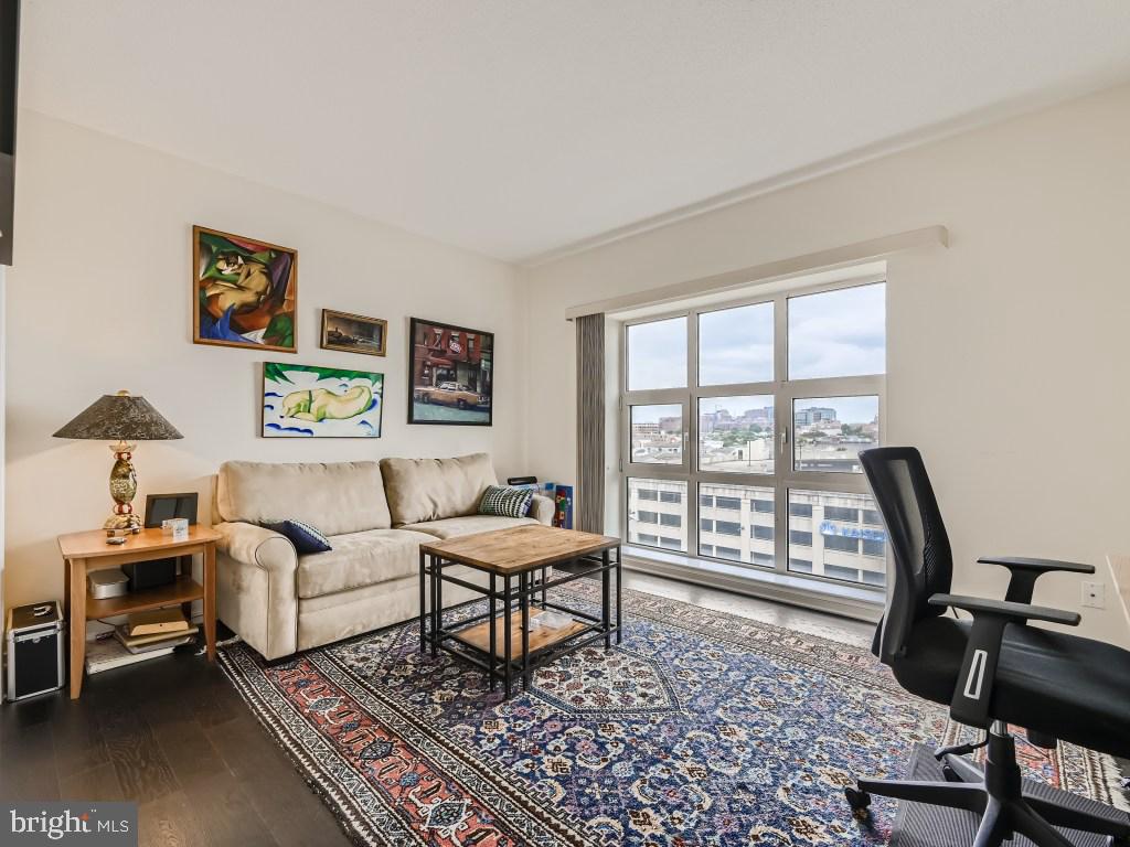 INNER HARBOR - Residential Lease